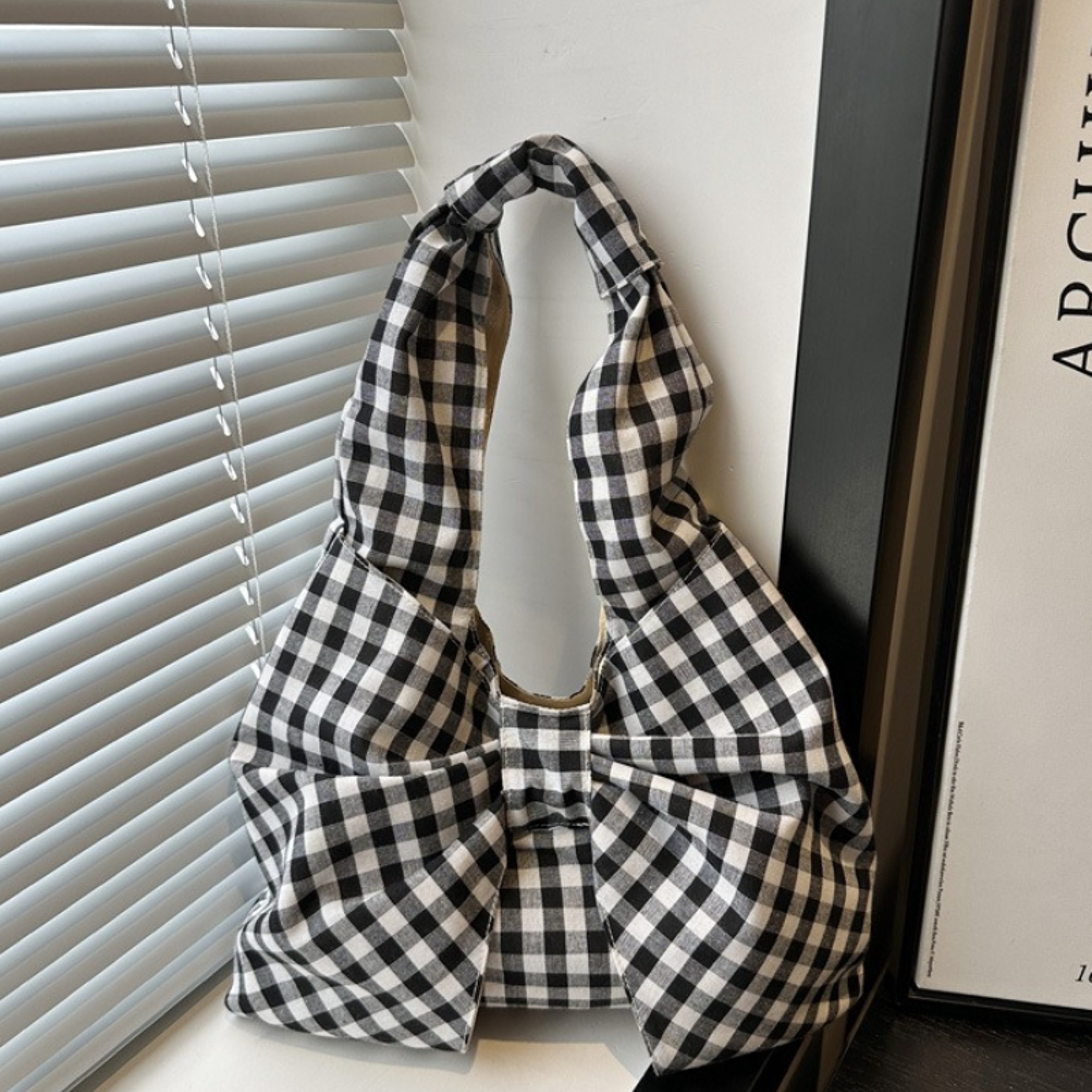 Oversized Bow Shoulder Bag Minimalist Canvas Underarm Tote for Women – view 11