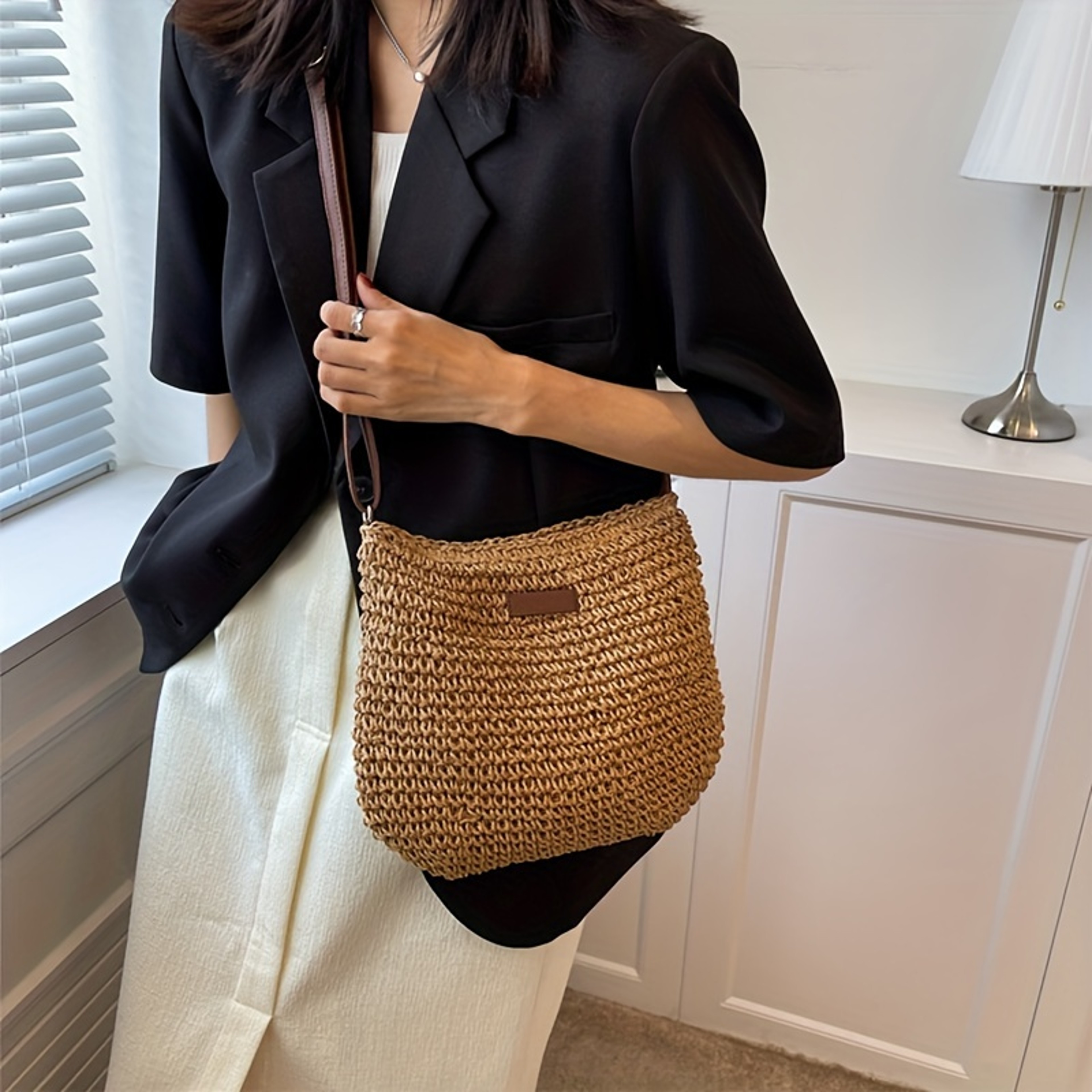Chic Straw Crossbody Bag For Women With Adjustable Strap And Roomy Woven Design 1