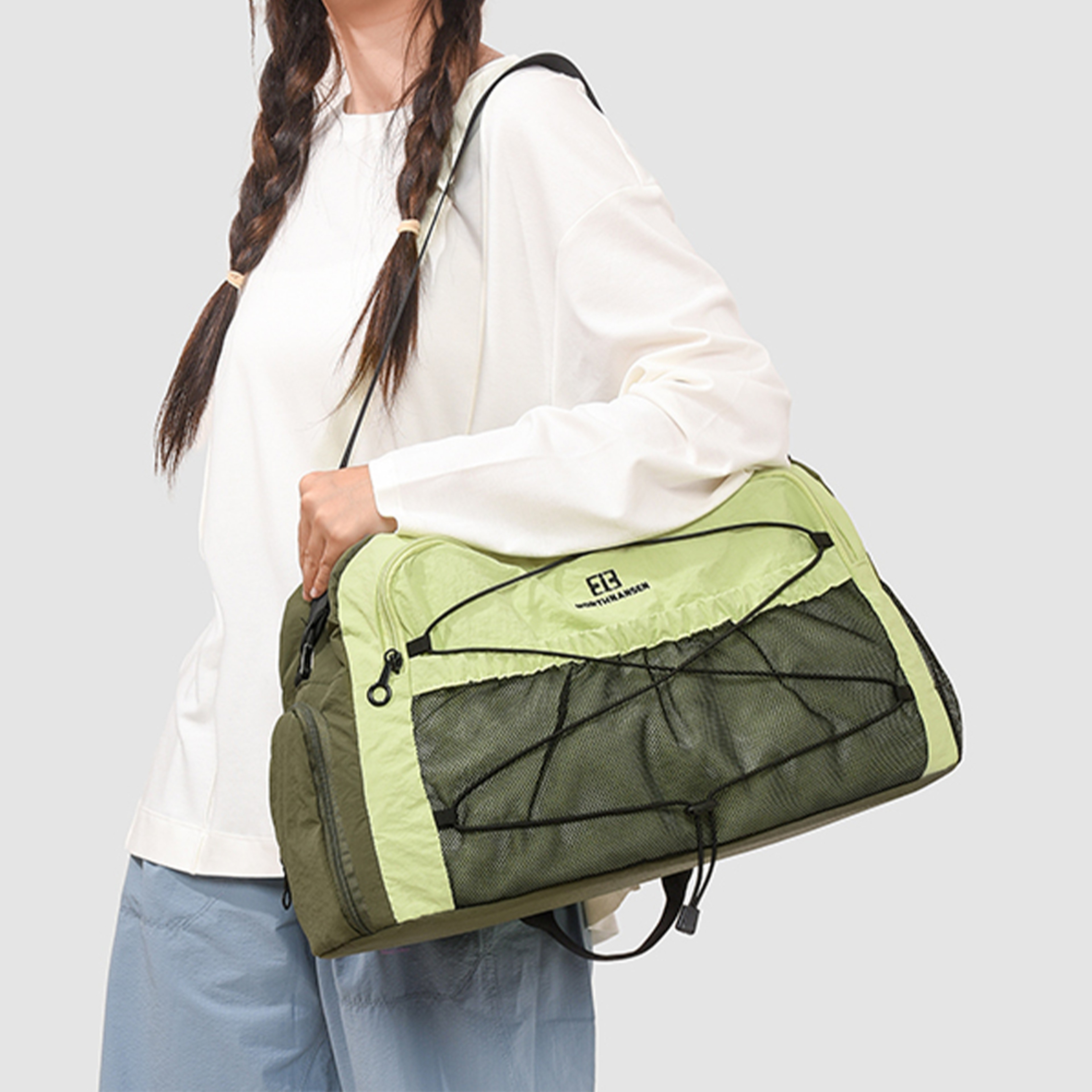 Large Capacity Color Block Gym Duffel Bag for Weekend Travel – view 6