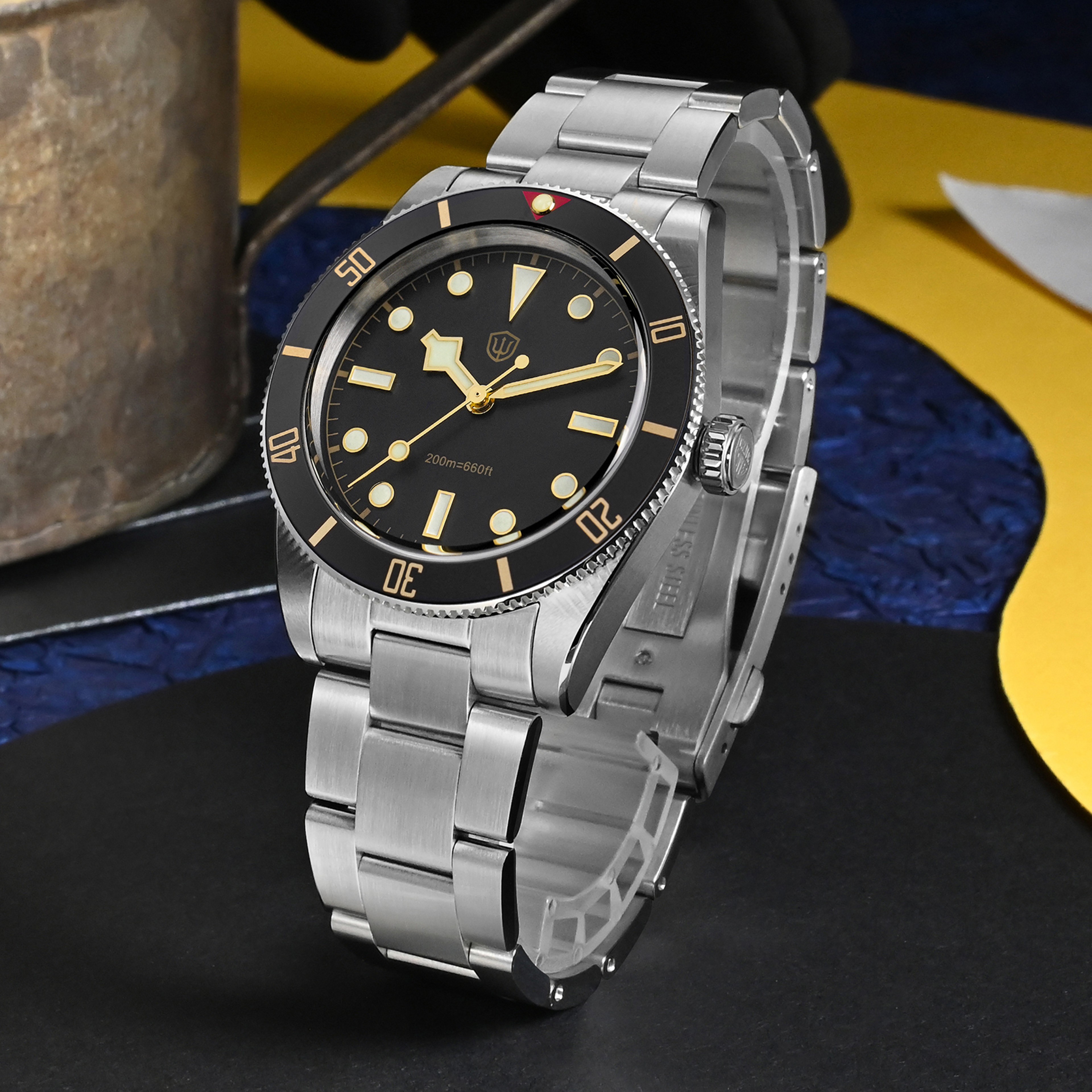 Vintage Sweep Second Waterproof Sapphire Crystal Luminous Watch 2