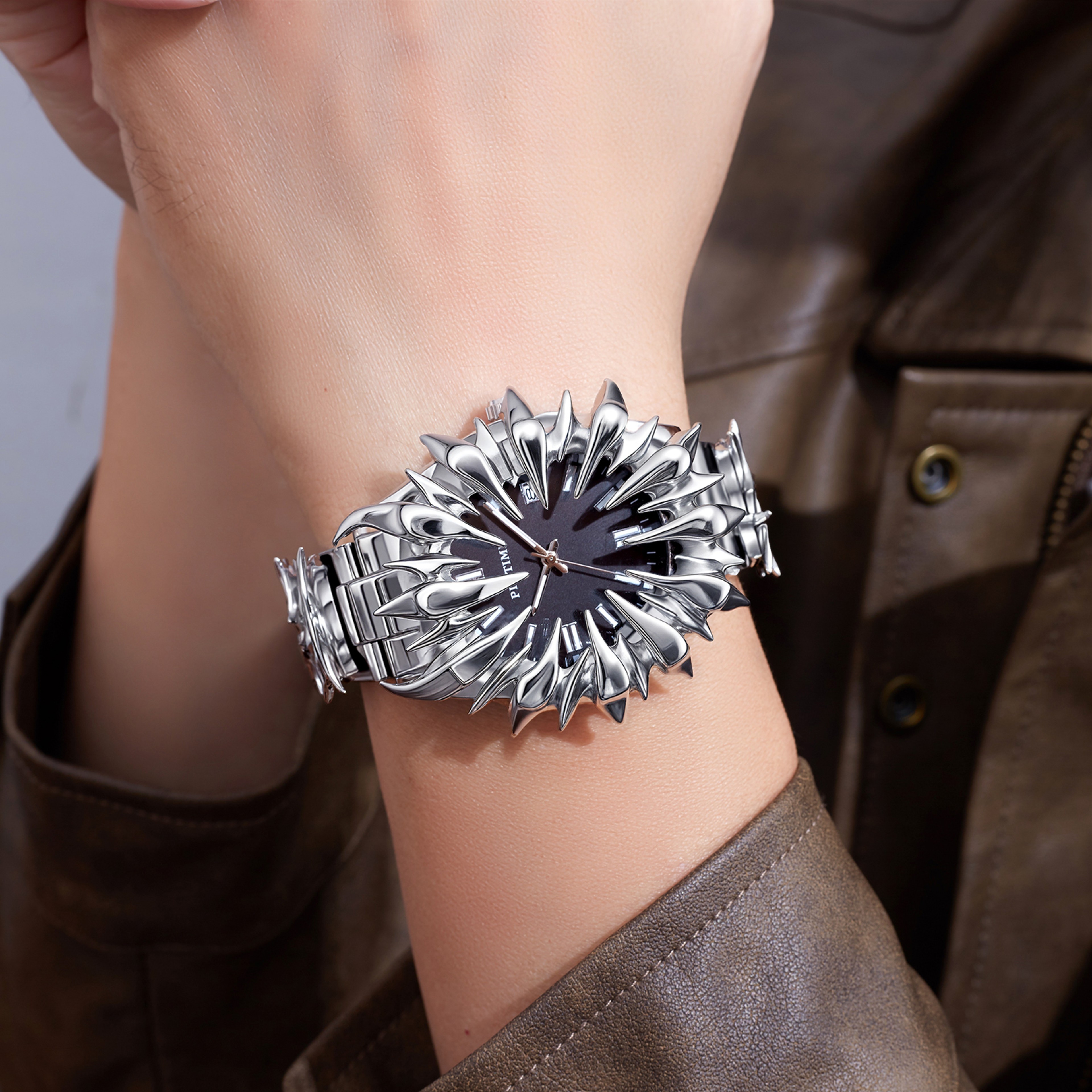 Dragon Scale Spike Quartz Watch Gothic Punk Statement Wristwatch – view 5