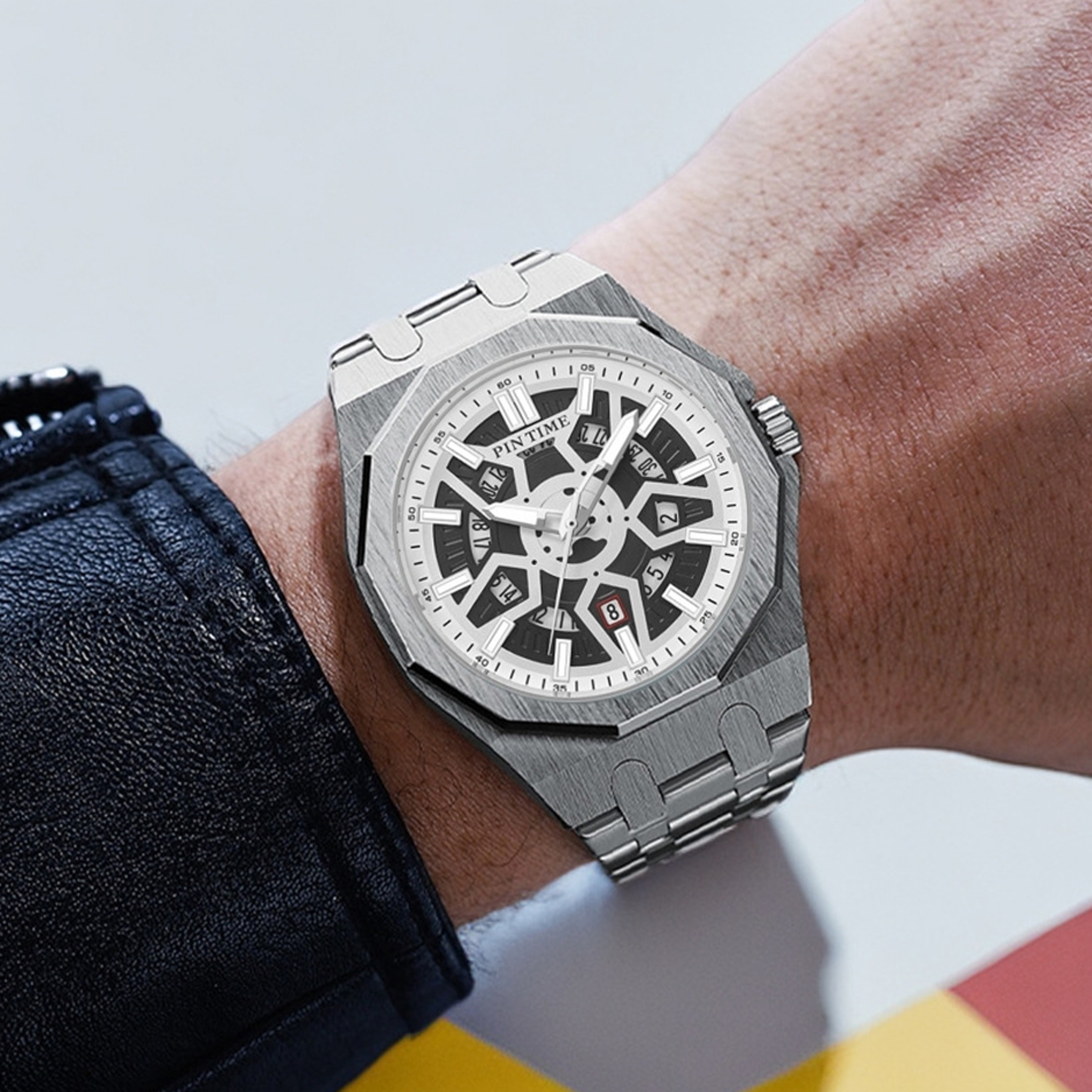 Mens Skeleton Quartz Watch Luminous Date Display Alloy Statement Timepiece – view 5