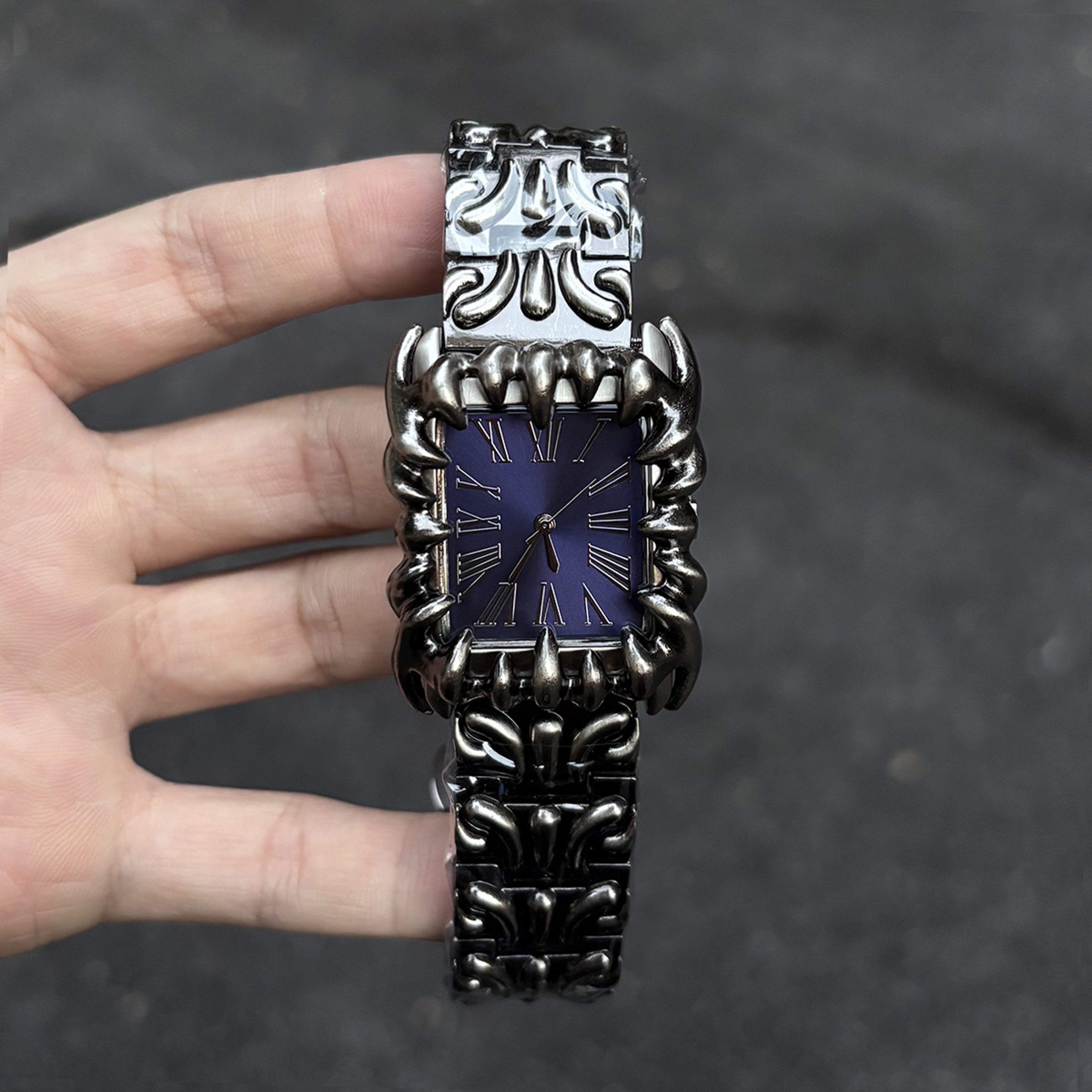 Demon Claw Square Quartz Watch For Men Retro Silver Black Statement Wristwatch 8
