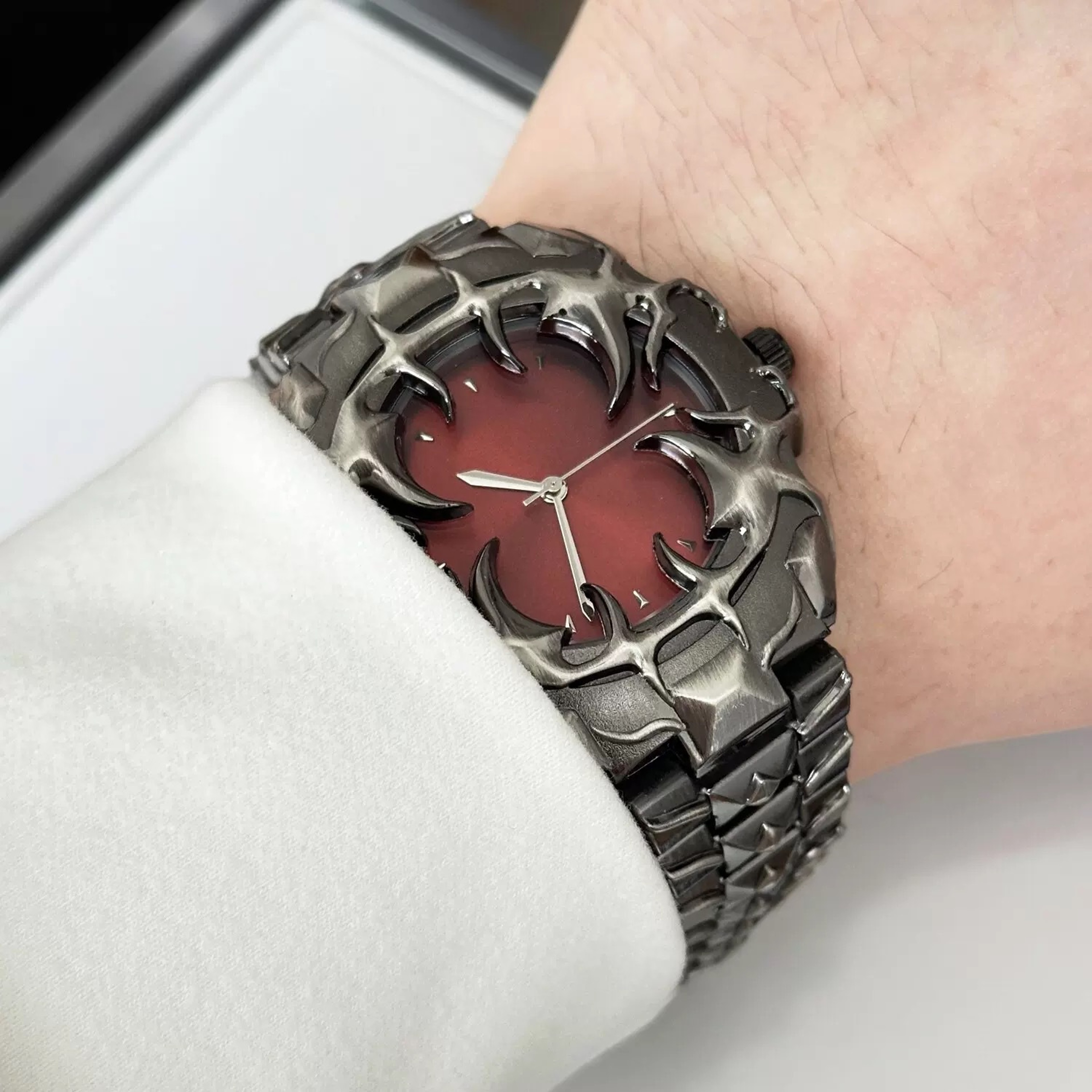 Devil Claw Mens Quartz Watch Gothic Steel Strap Statement Timepiece 7