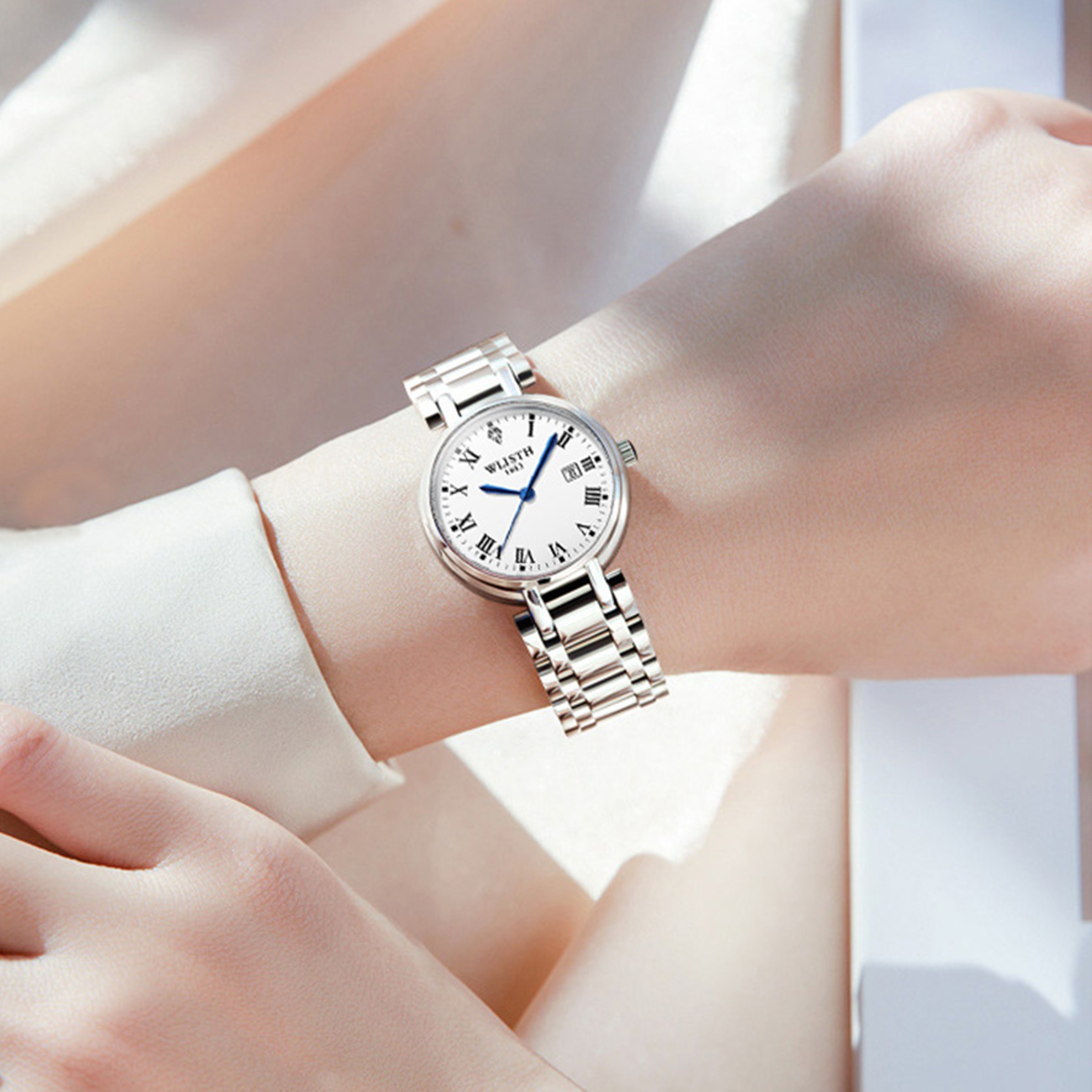 Elegant Womens Stainless Steel Watch Luminous Waterproof Quartz Wristwatch Gift – view 1