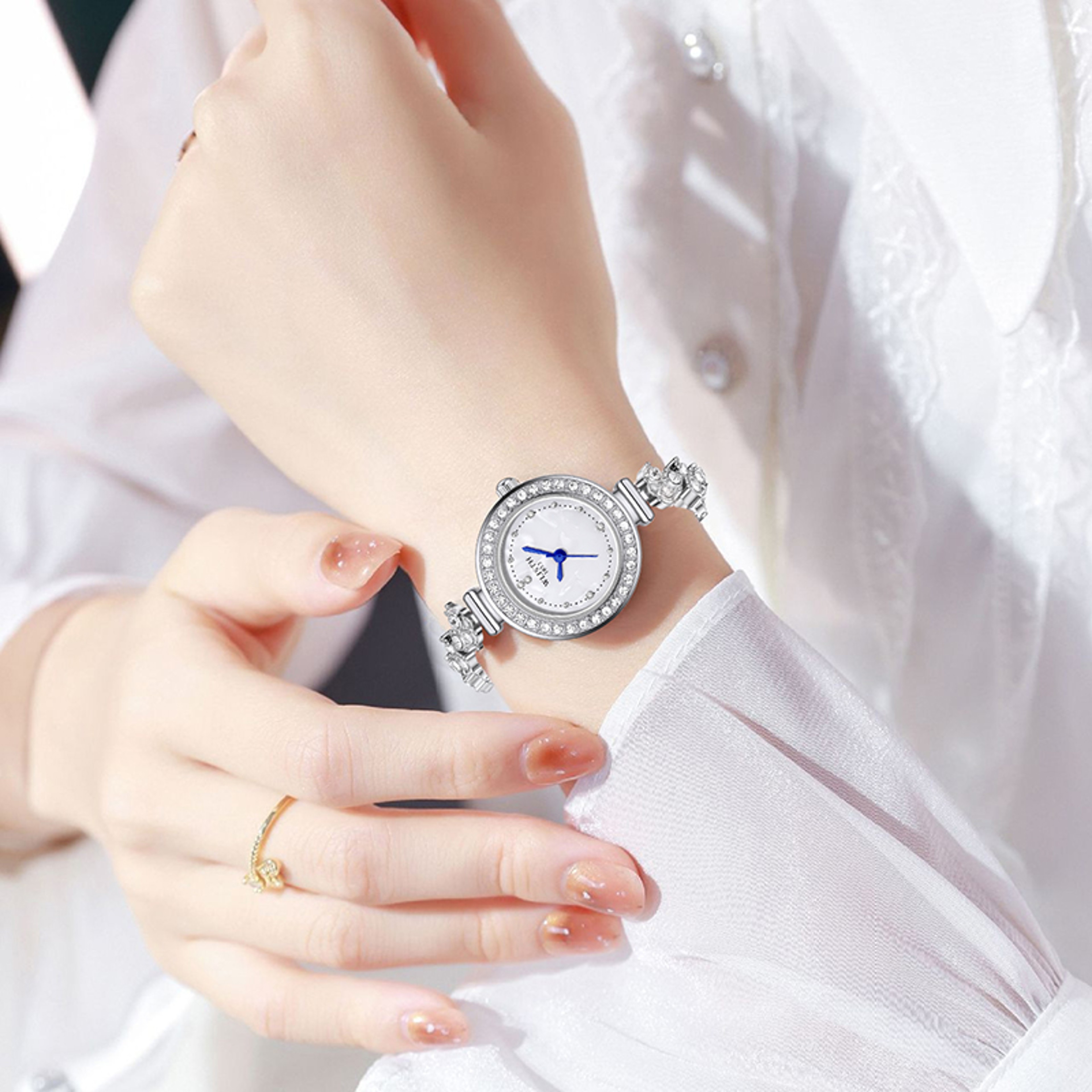 Elegant Diamond Dial Watch for Women Waterproof Quartz Fashion Wristwatch – view 2