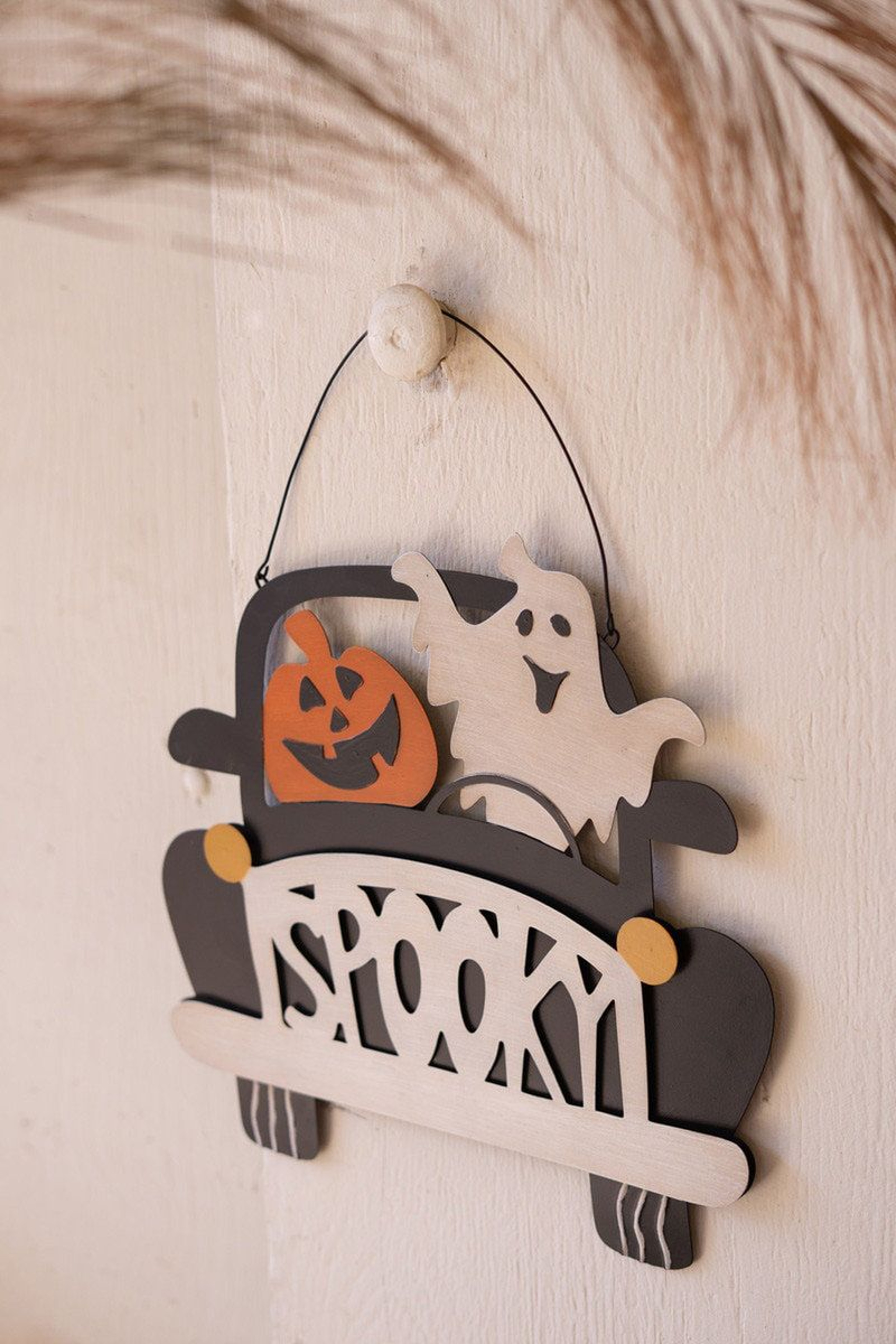 Halloween Spooky Door Sign Hand Painted Black Metal Wall Decor 2