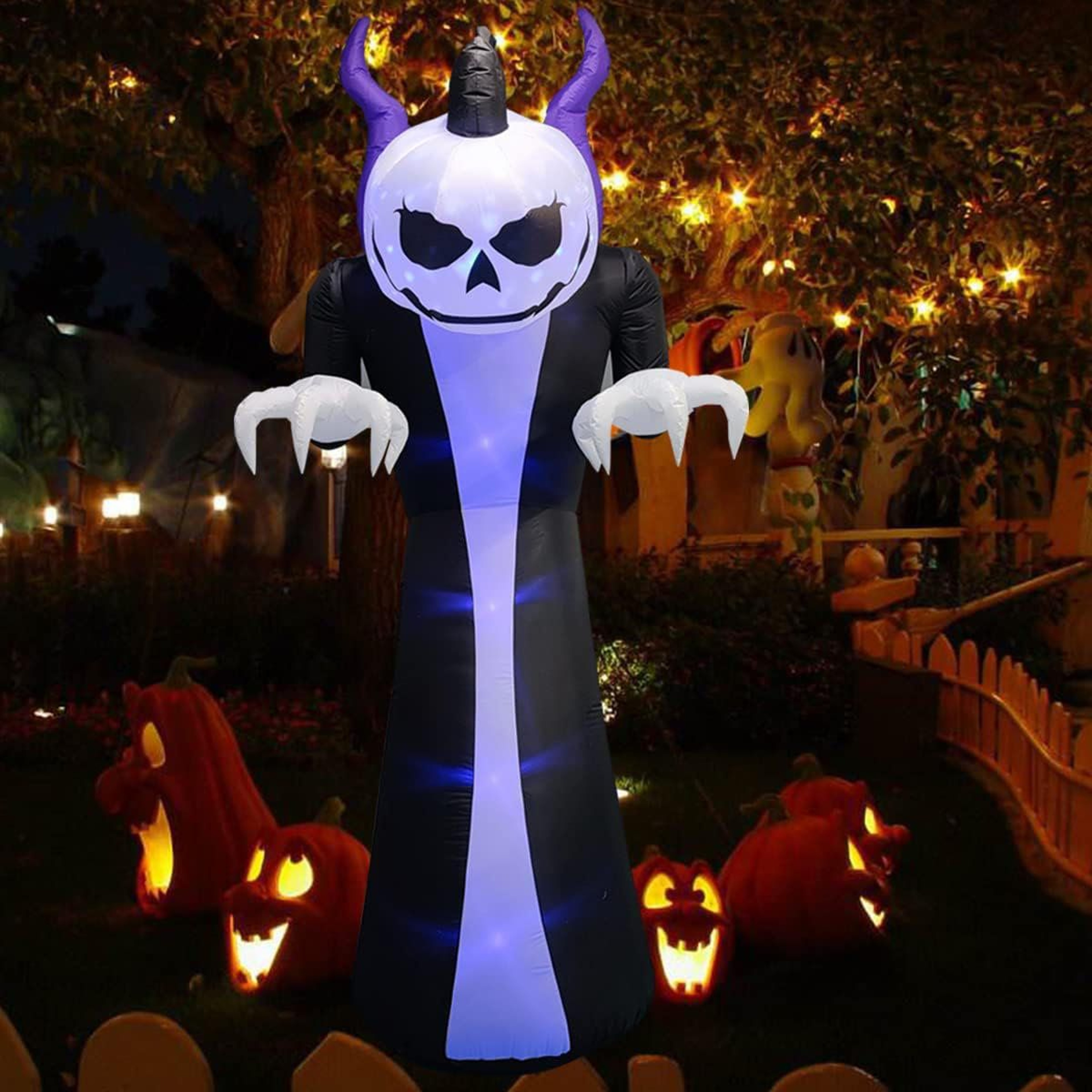 Inflatable Halloween Outdoor Decoration With LED Lights 0