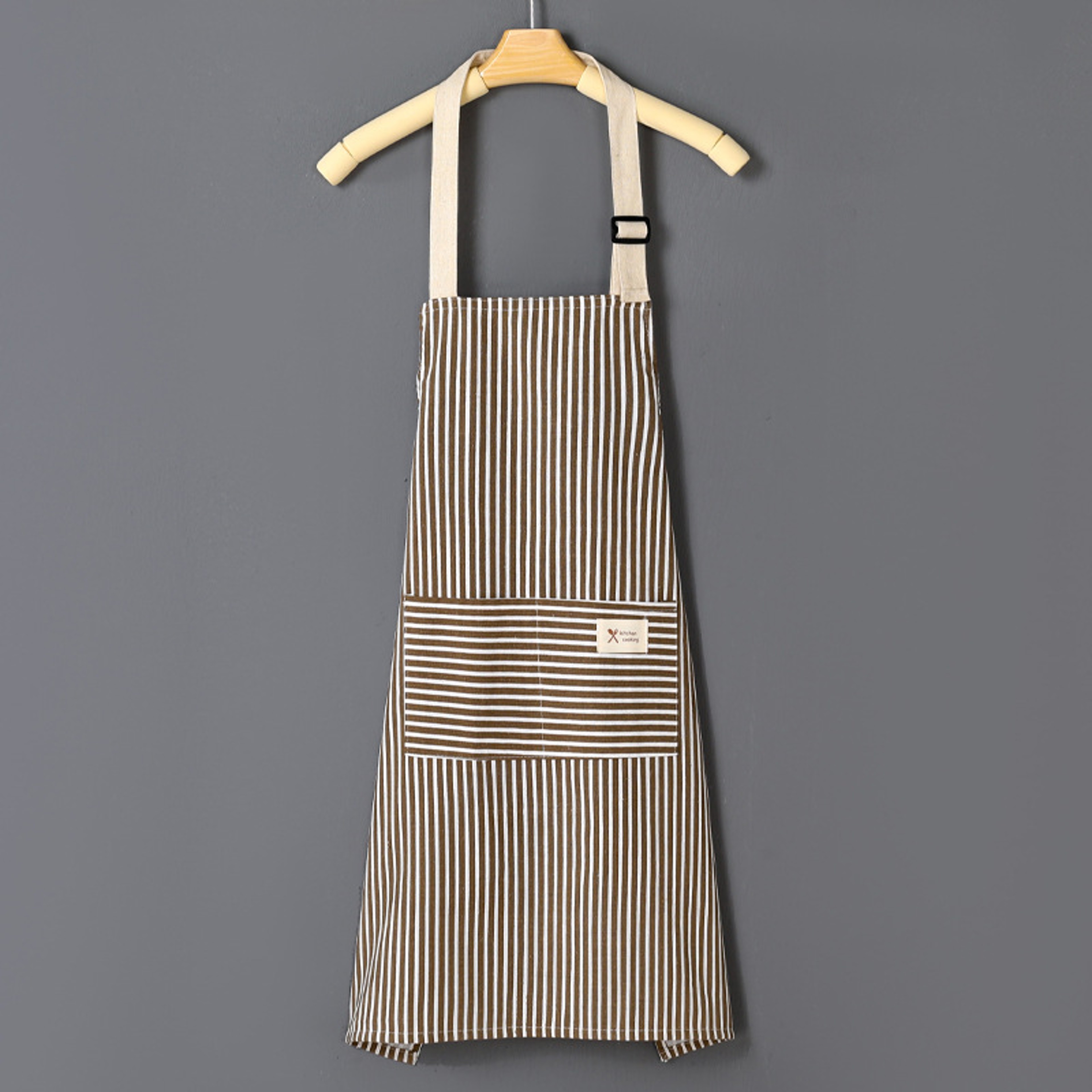 Premium Kitchen Apron For Cooking Baking  Catering Durable Easy Clean Chef Apron 5