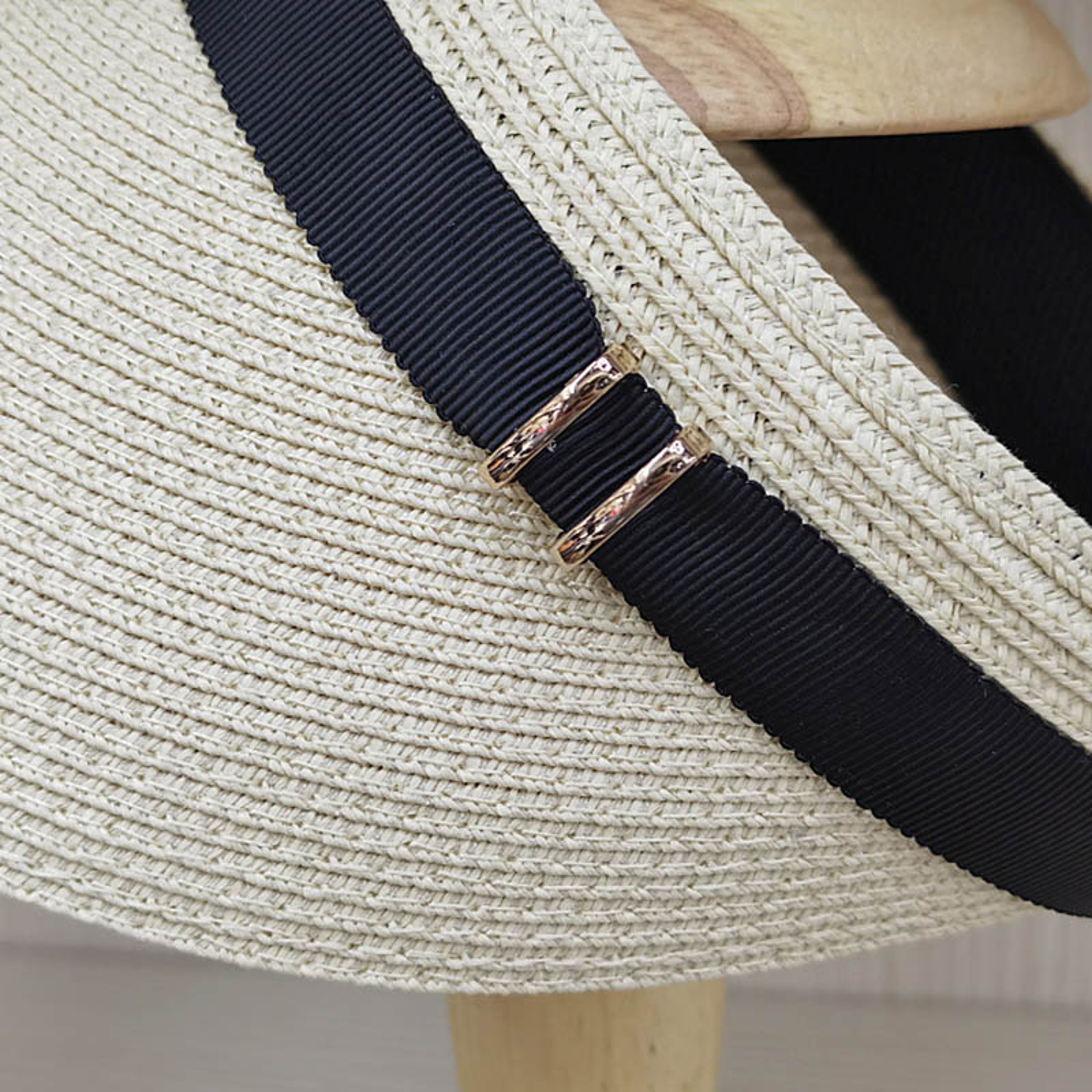 Wide Brim Straw Sun Visor Hat For Women Packable Beach  Travel Sun Protection 2