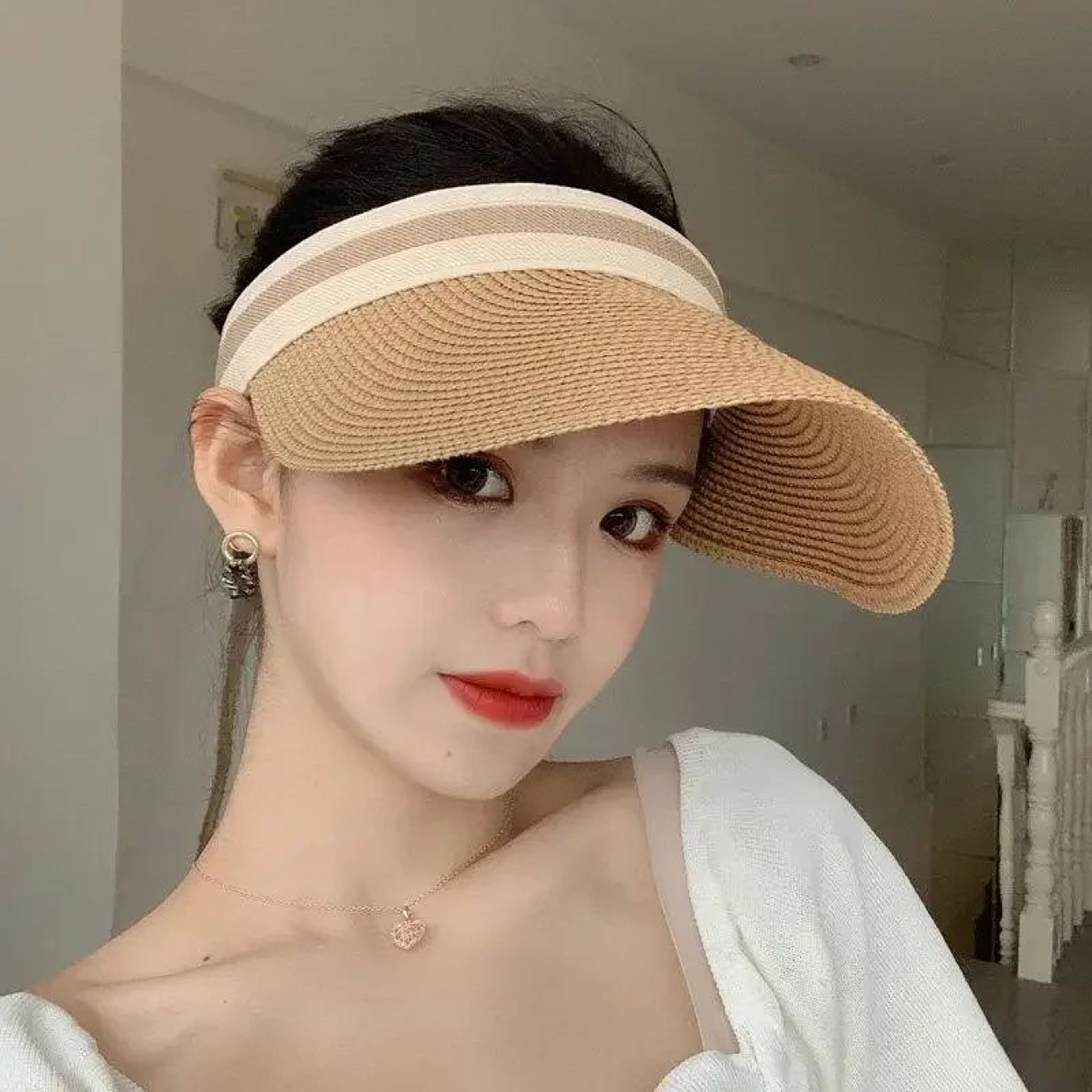 Korean Raffia Sun Visor Hat For Women With UV Protection Breathable Straw Beach Cap 4