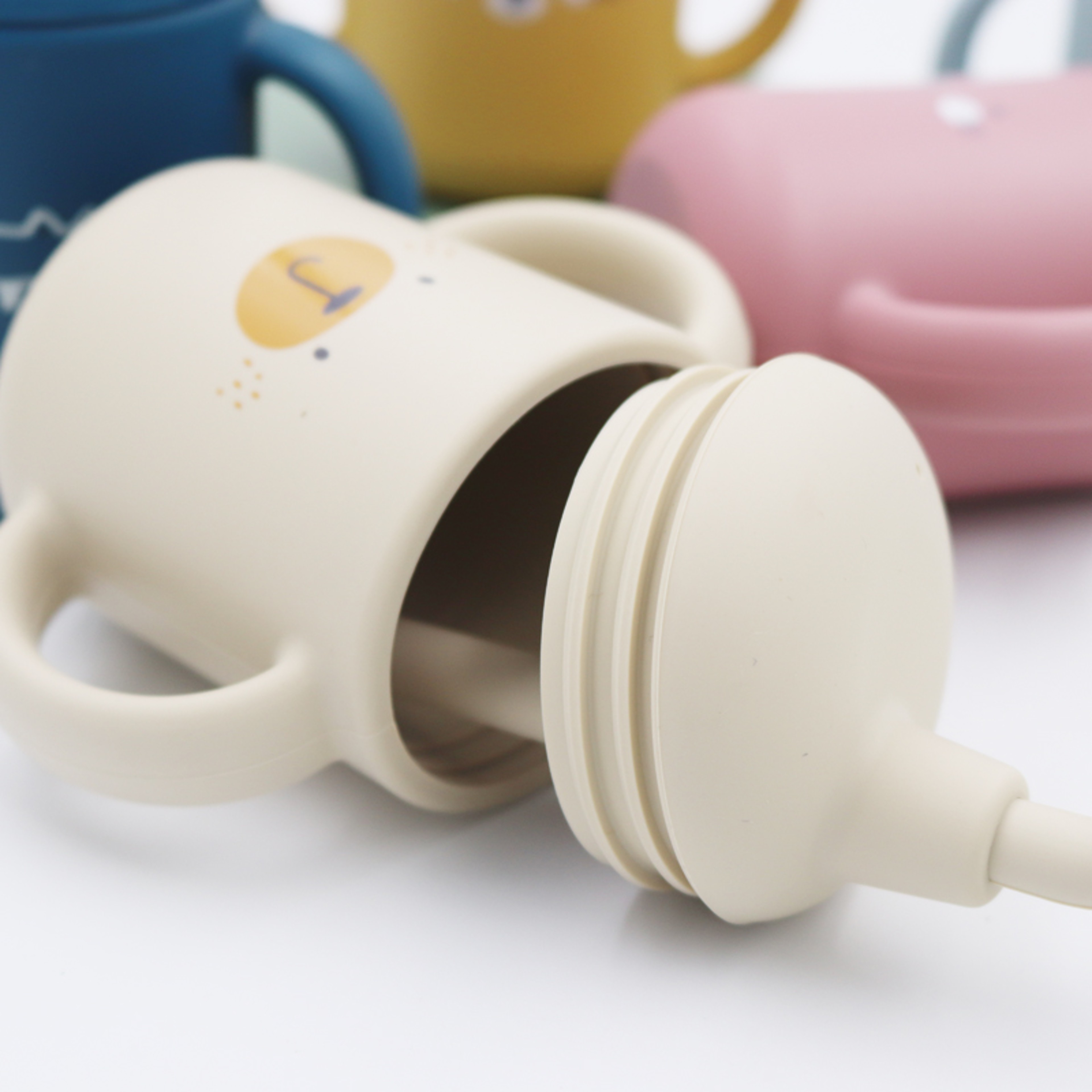 Baby Silicone Sippy Cup With Leakproof Snack Container BPA Free Toddler Trainer Cup 2