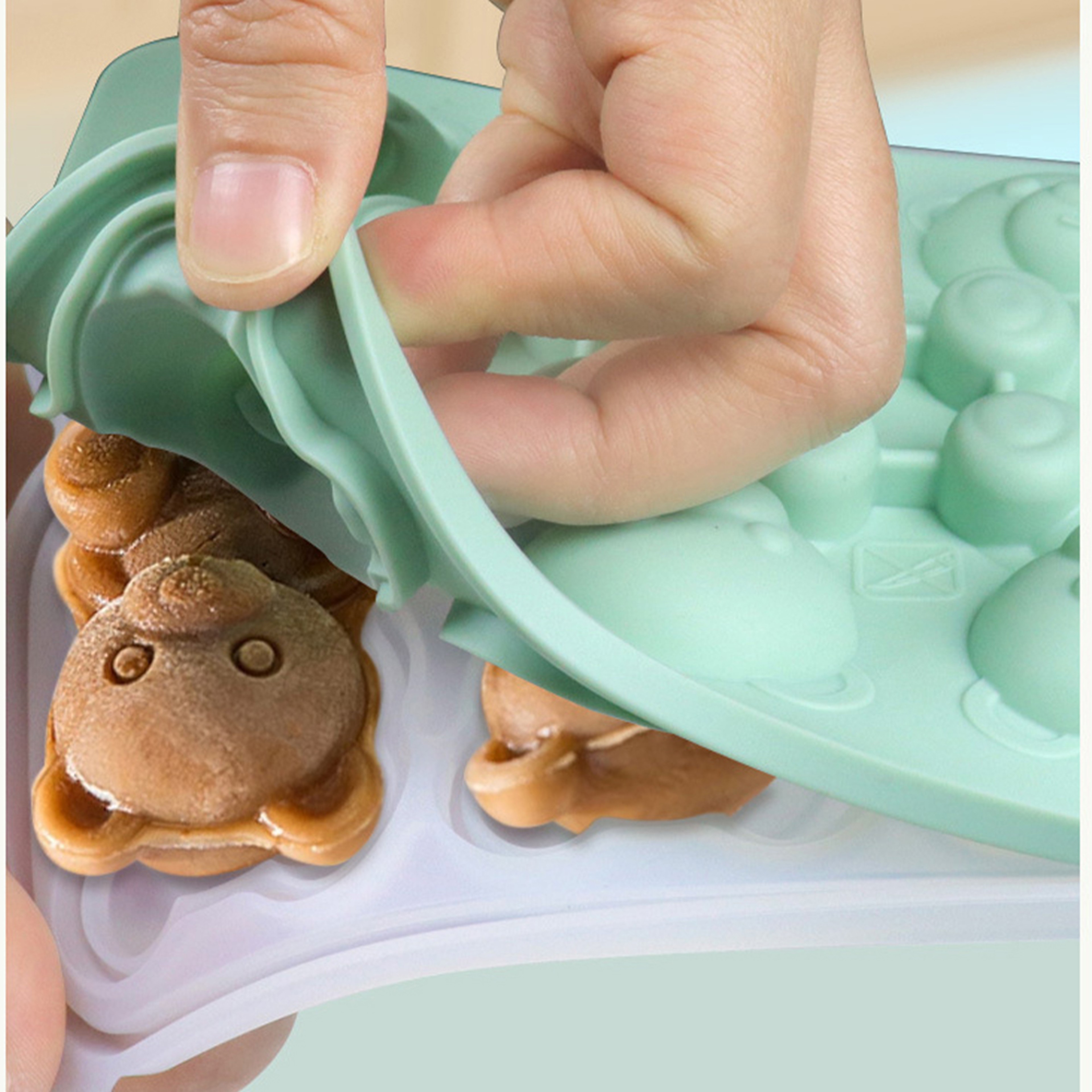 Cute Teddy Bear Ice Mold 6 Cavity Silicone Ice Cube Tray For Drinks Desserts  DIY Treats 1