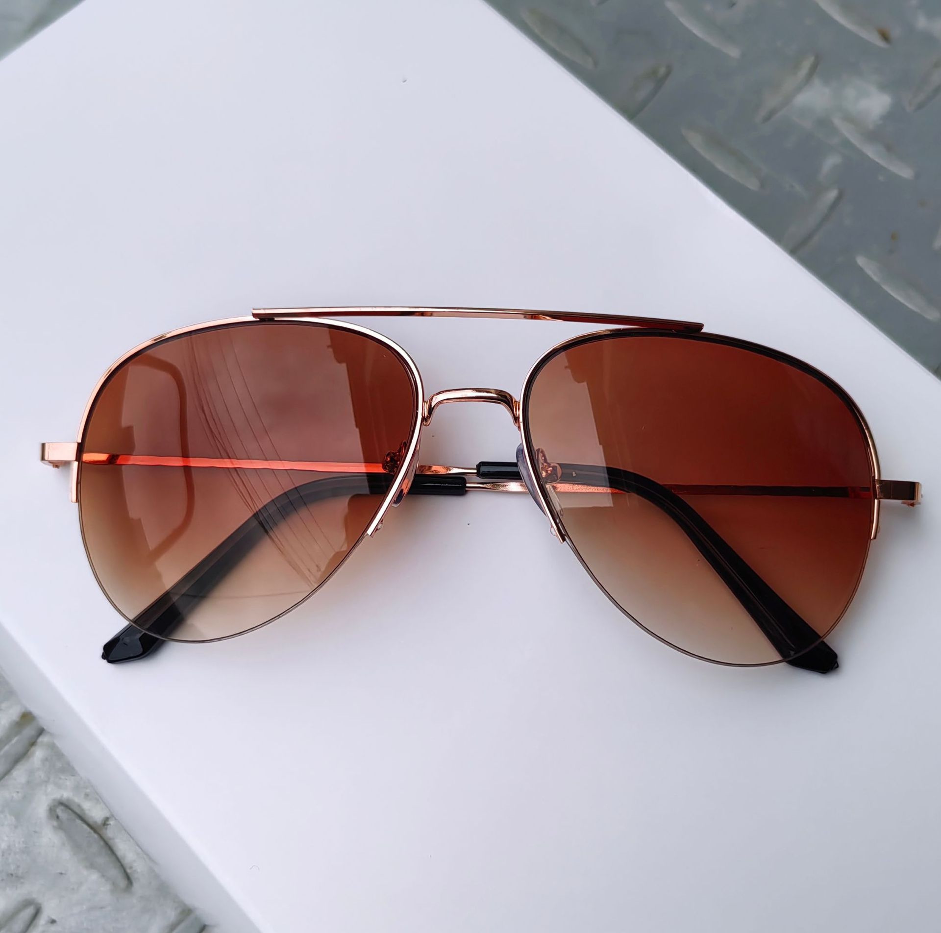 SportLux Metal Frame Fashion Glasses With Anti Reflective Lenses For Men  Women 4