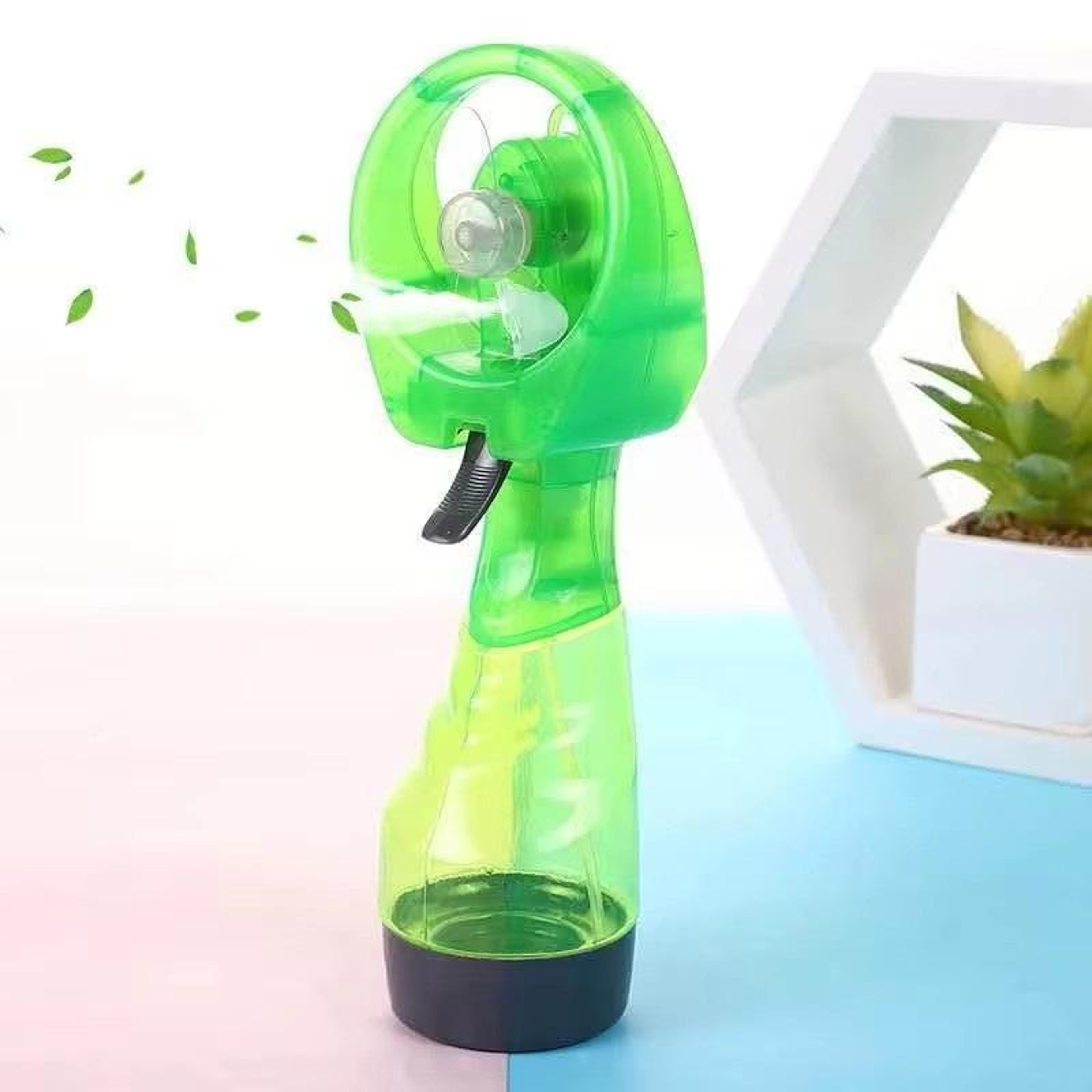 Portable Handheld Misting Fan With Large Water Tank Rechargeable Personal Cooling Fan 6