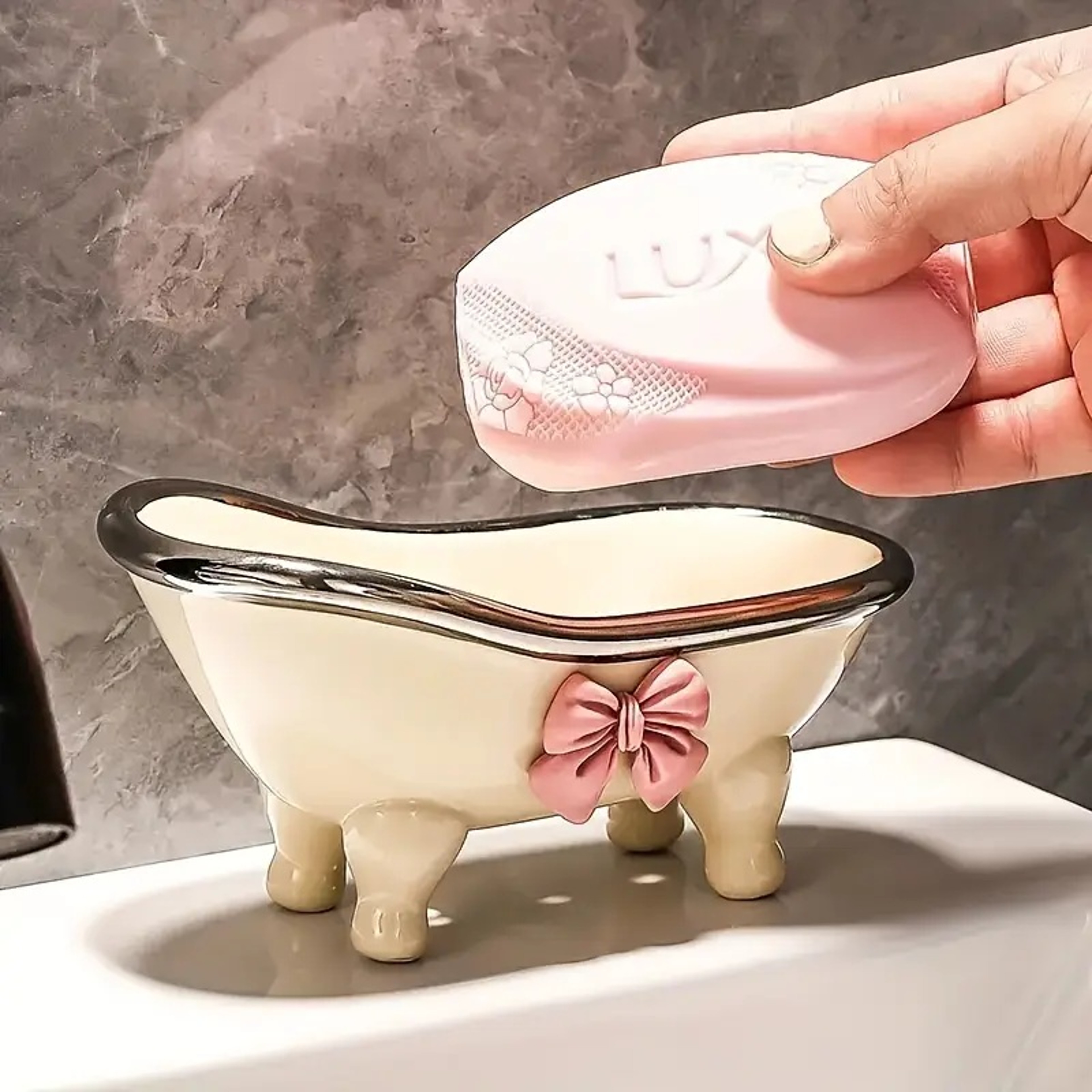 Cute Bowknot Soap Dish Self Draining Bathroom Soap Holder For Kitchen  Bathroom 0
