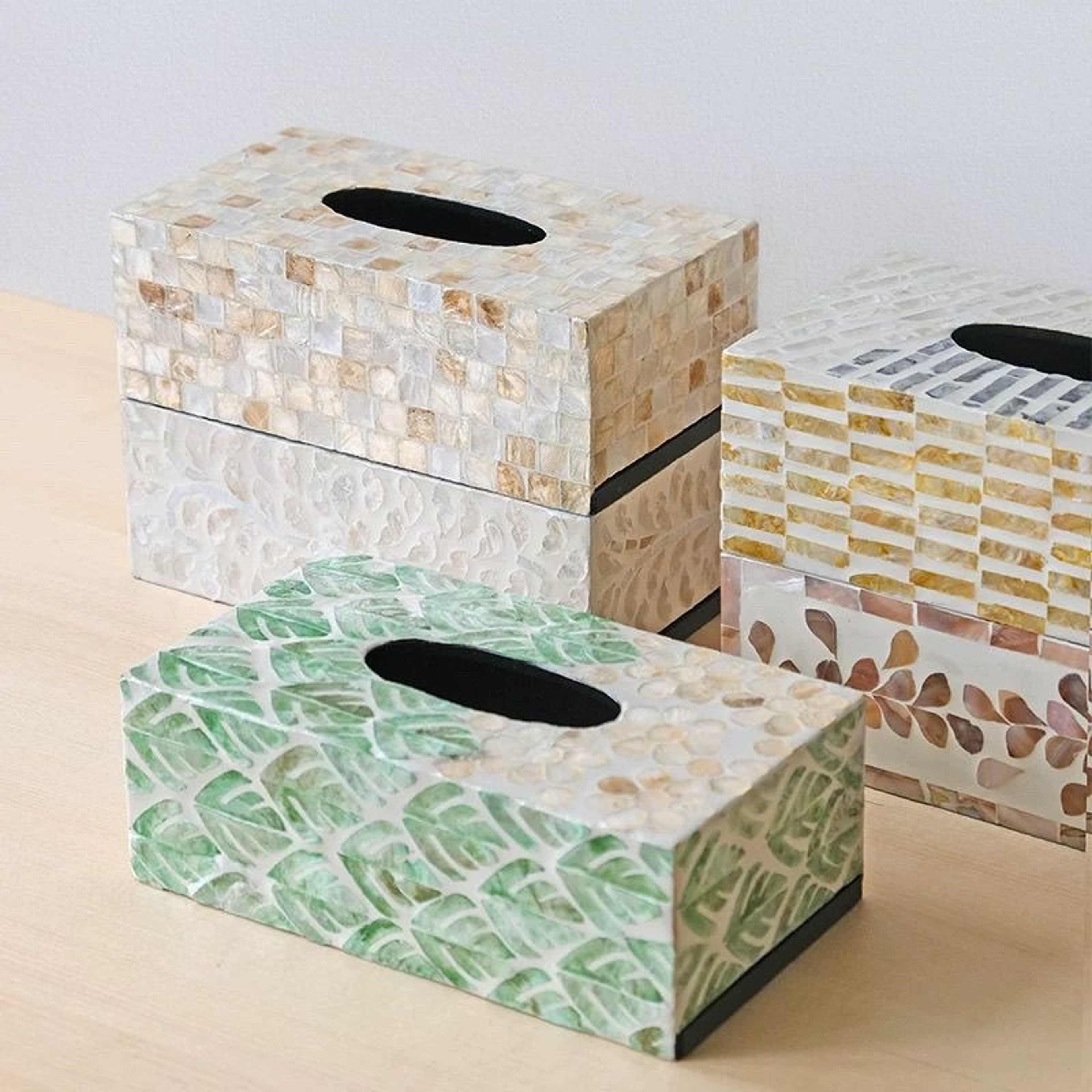 Luxury Coastal Tissue Box With Natural Seashell Accent For Beach House  Living Room Decor 1