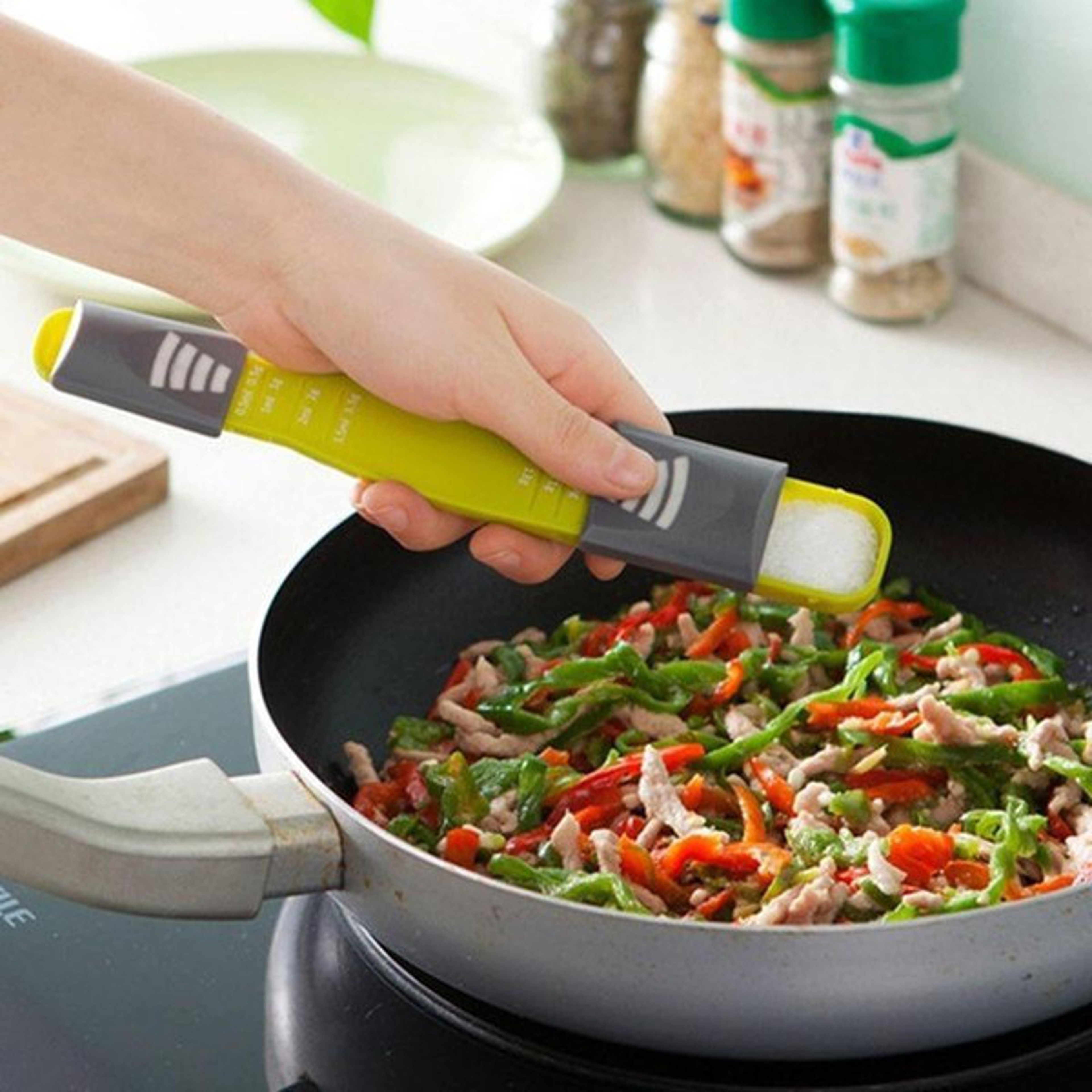 Adjustable Measuring Spoon (3).jpg