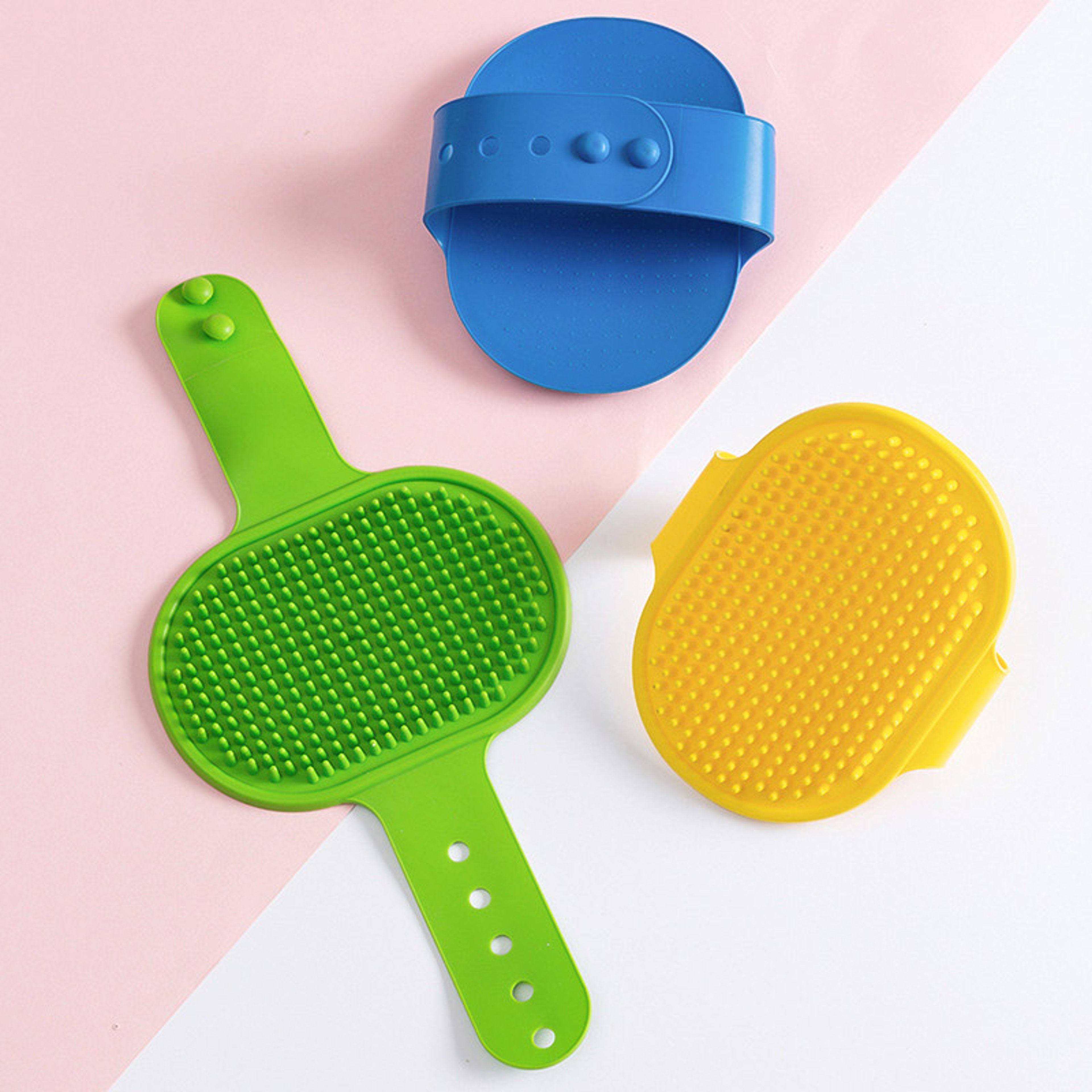 Soft Silicone Pet Grooming Brush & Bath Massage Glove for Dogs and Cats Hair Remover – view 5
