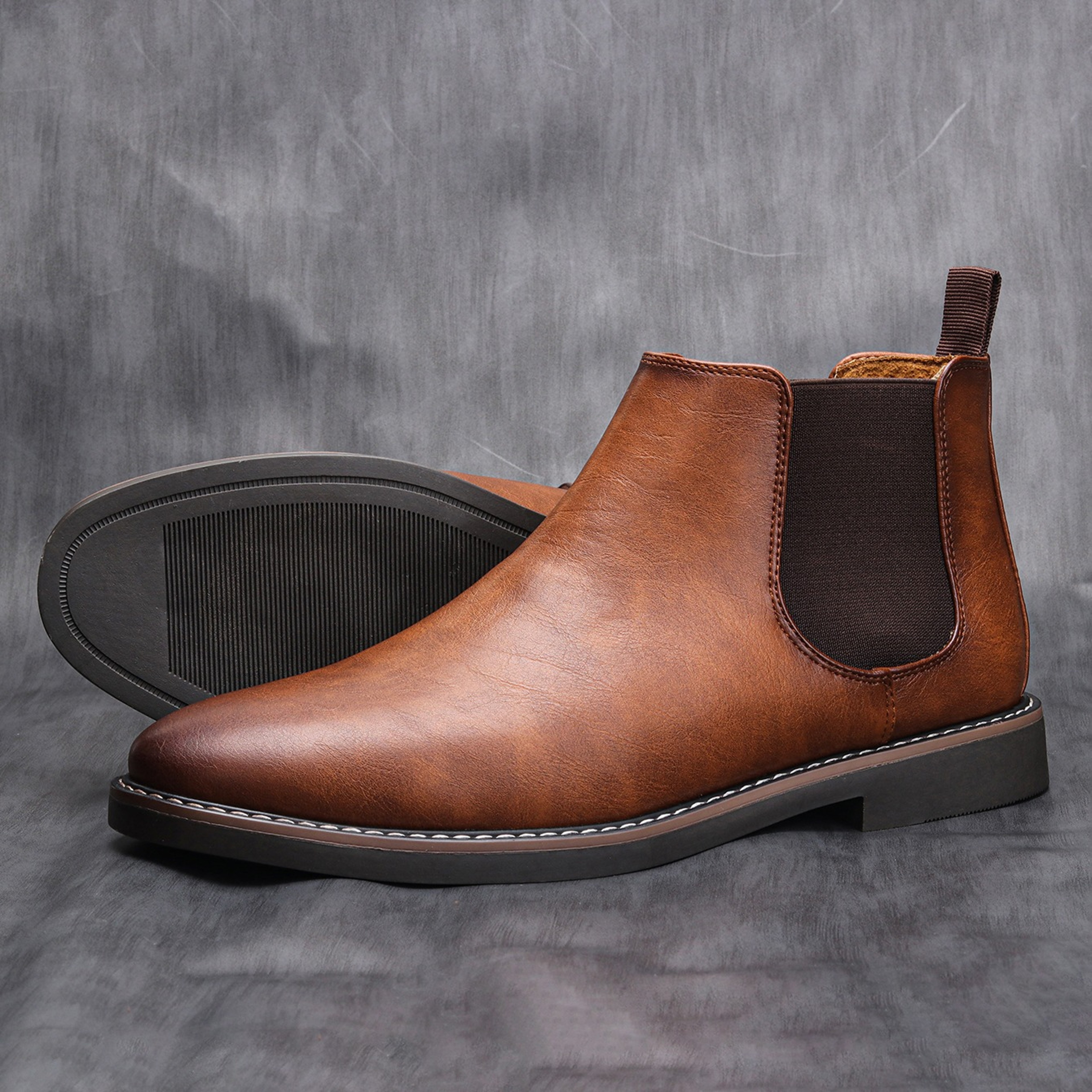 Classic Leather Chelsea Boots for Men Comfortable & Stylish Ankle Boots for Smart Casual & Winter Wear – view 3