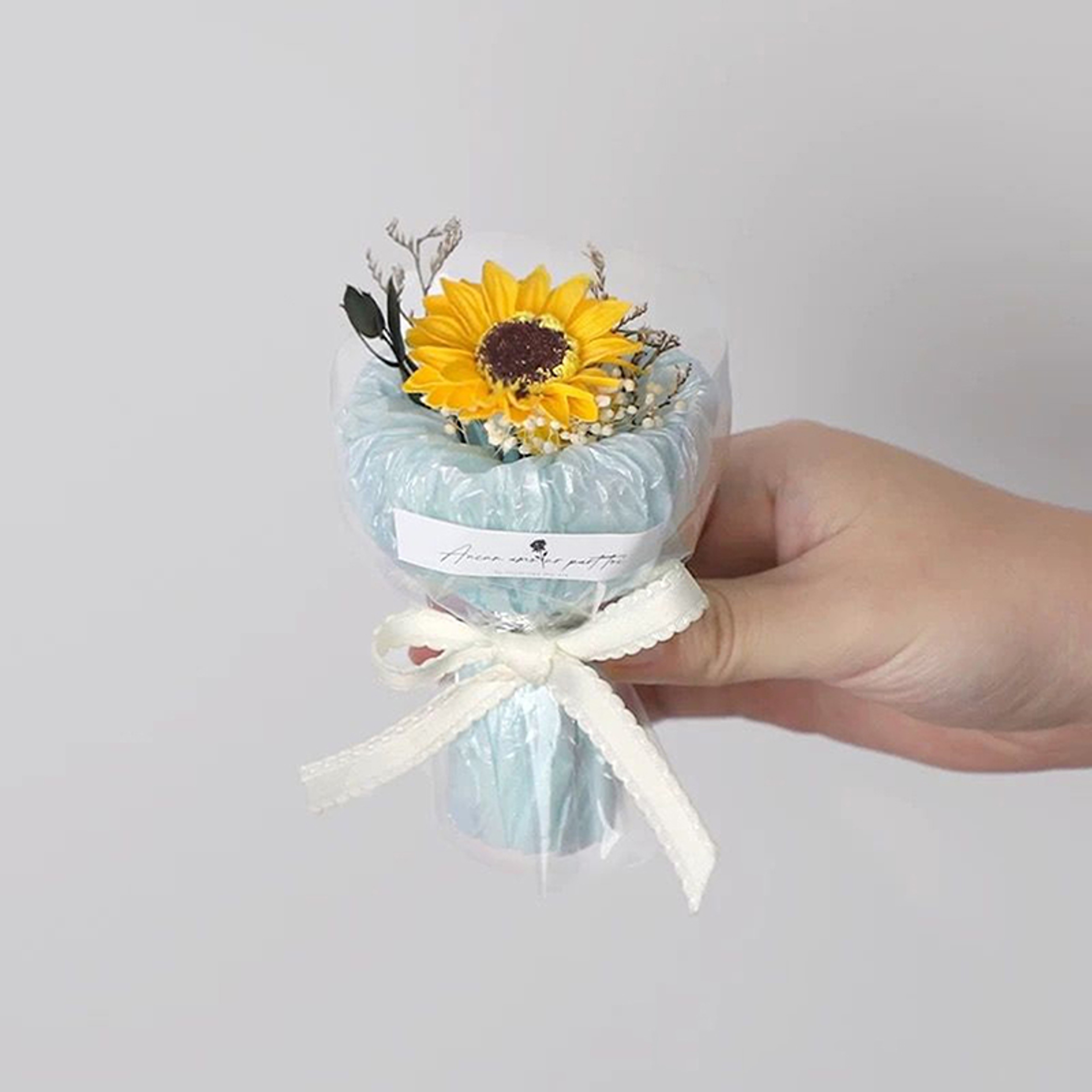 Mini PocketMeeting Small Bouquet Rose Sunflower Eternal Flower Artificial Flower Gift Box For Valen 9