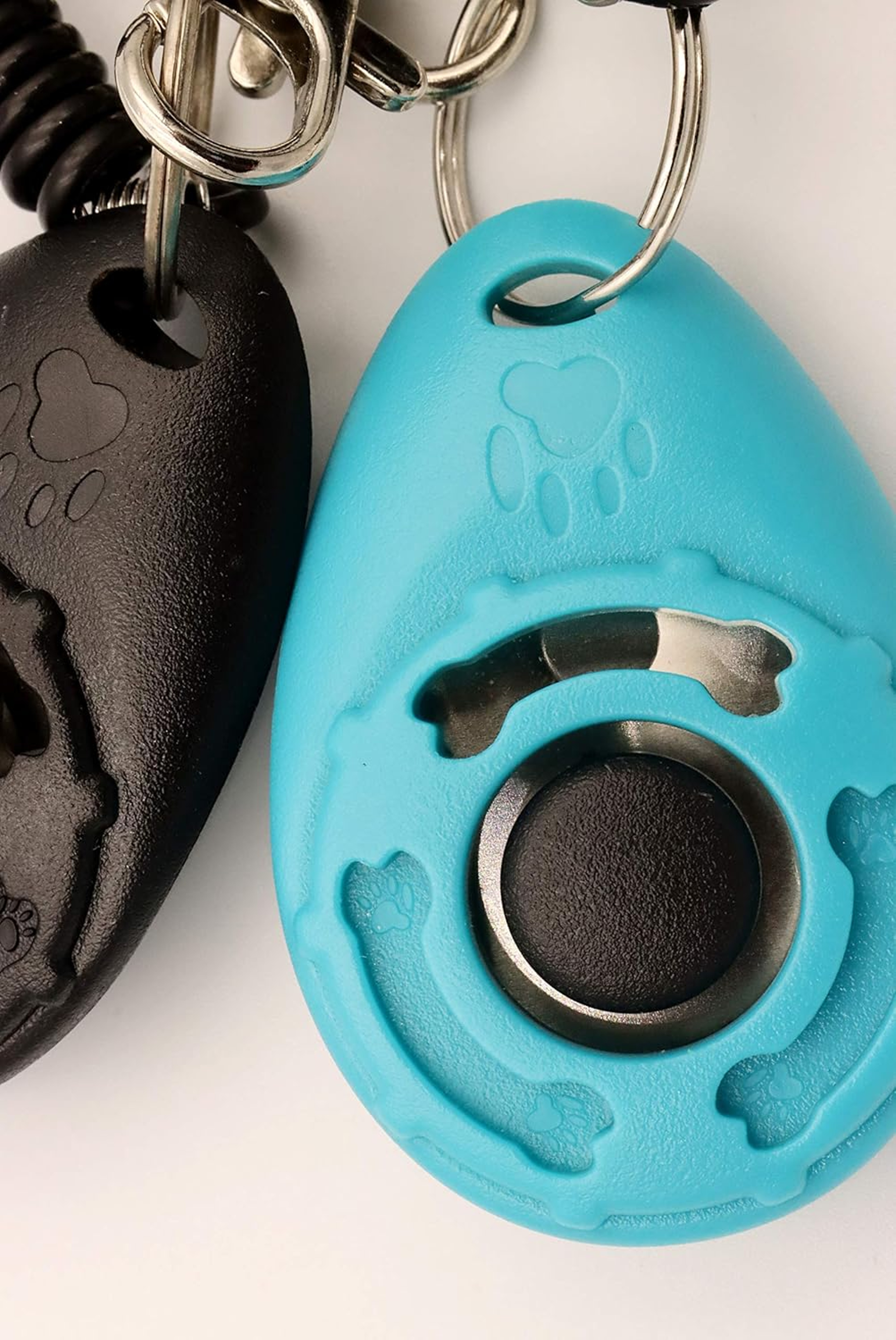 Dog Training Clicker with Wrist Strap for Fast Positive Reinforcement – view 3