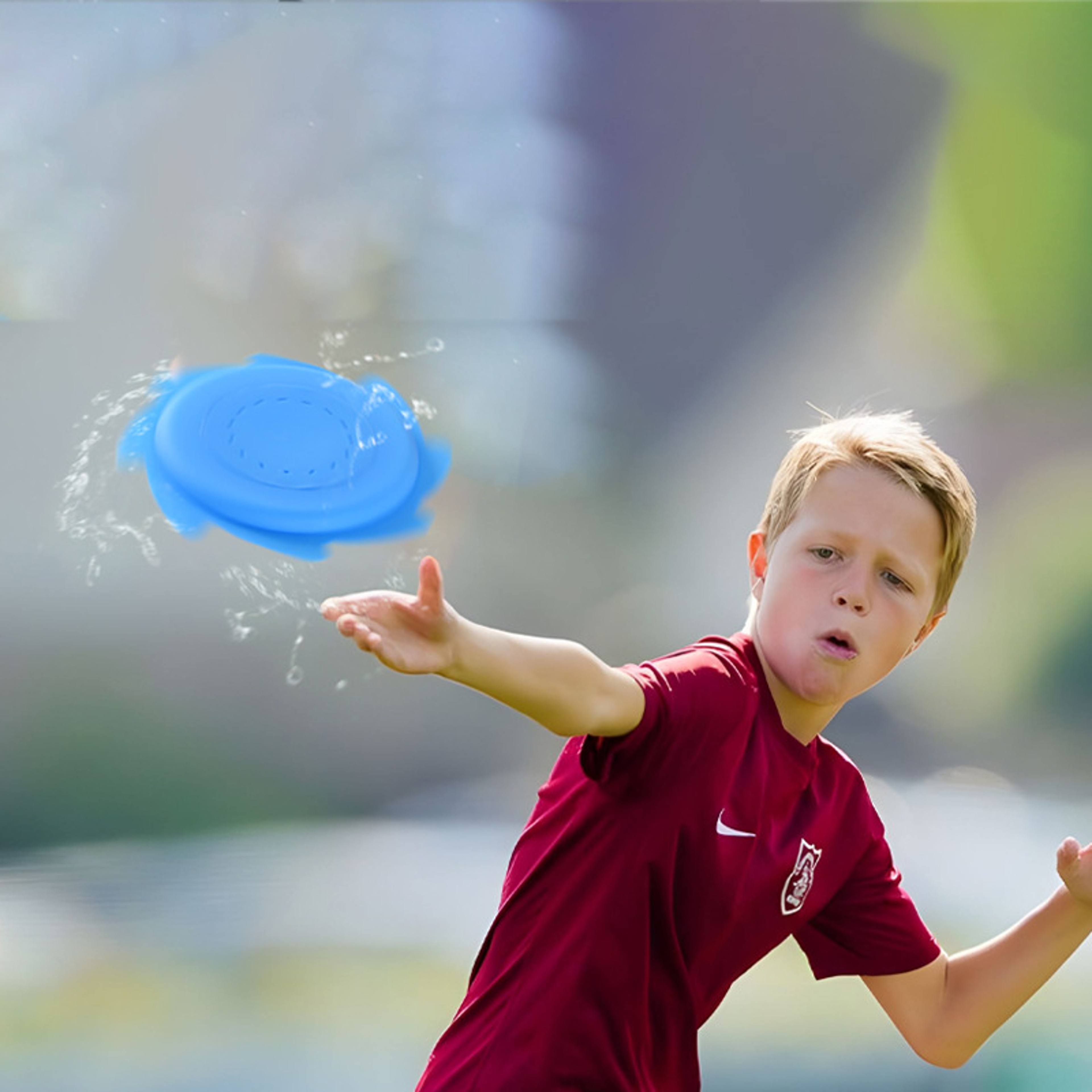 Splash Spin Water Flying Disc For Kids Beach And Pool Play 1