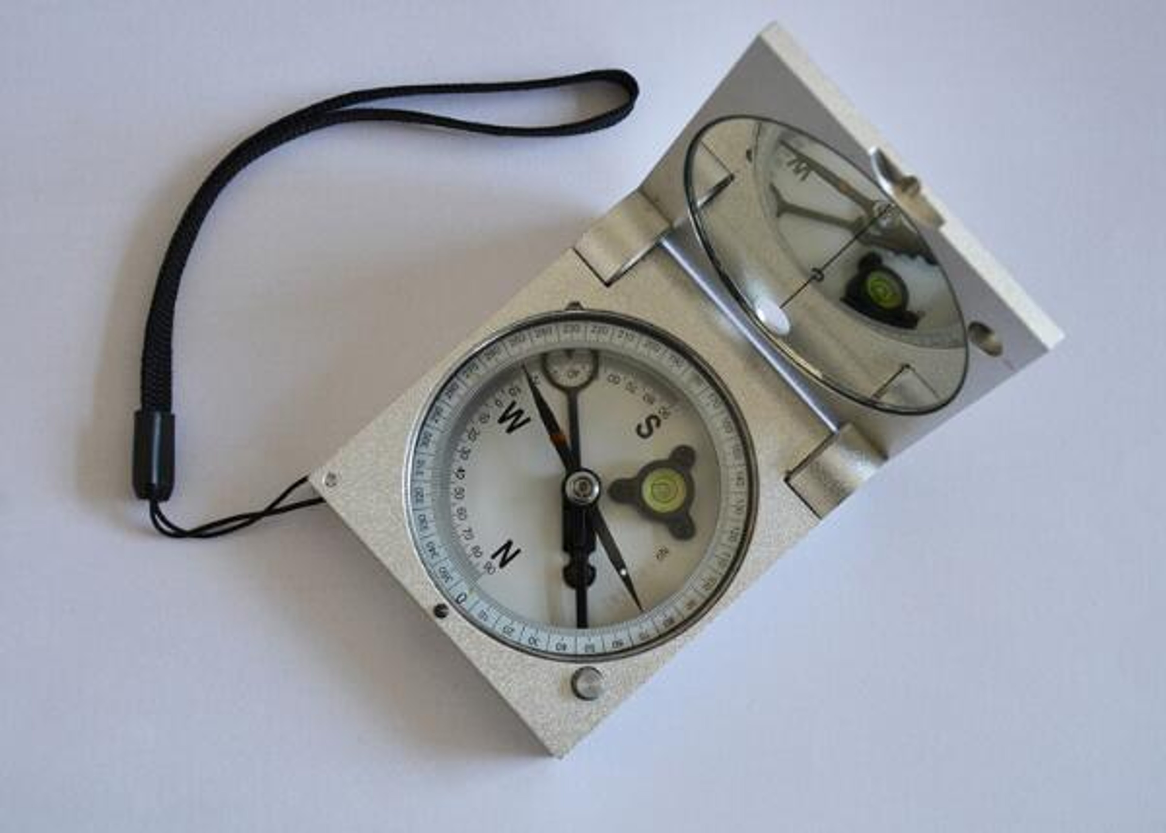 Geological Compass for Surveying and Field Mapping – view 1