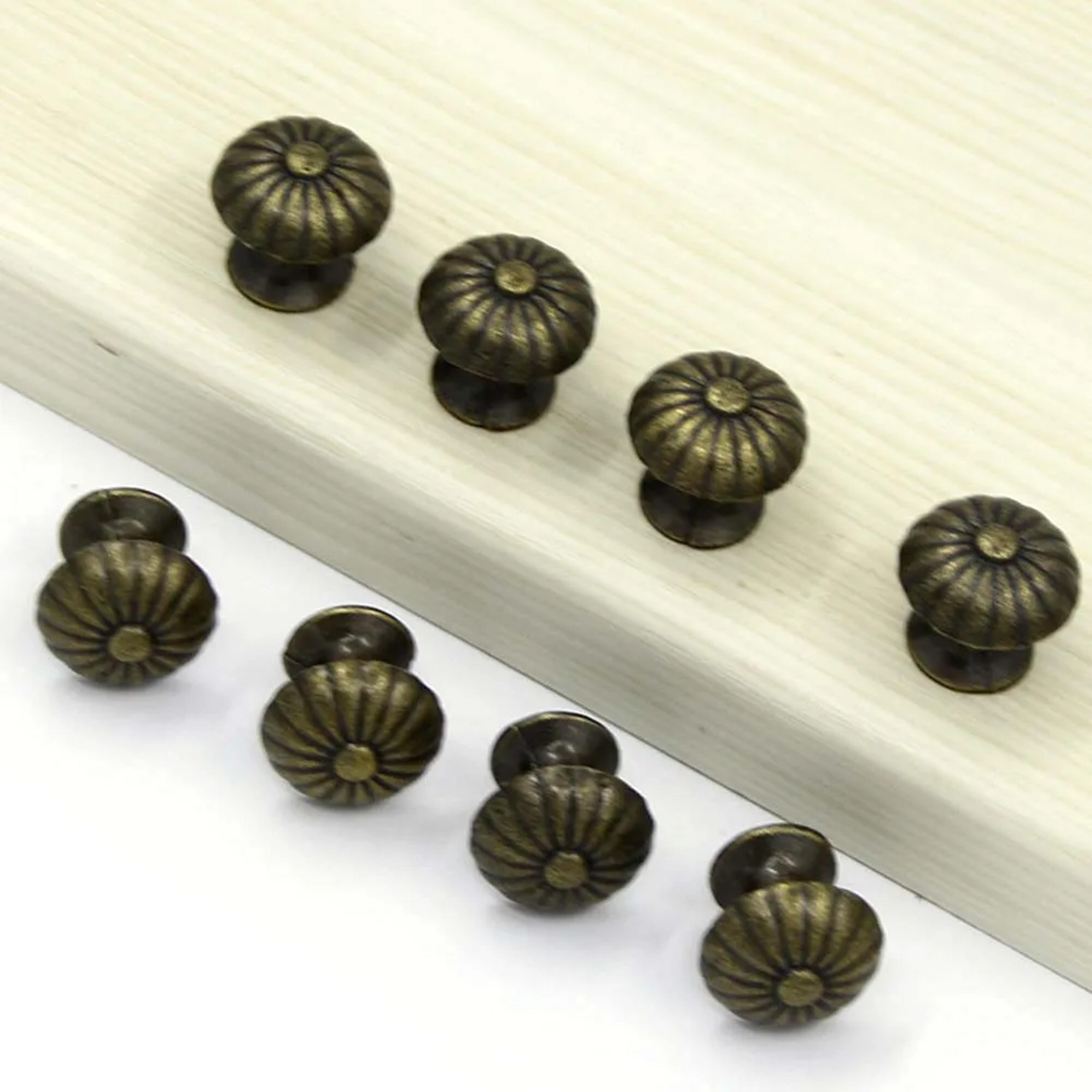 Vintage Wooden Drawer Handles Set Antique Cabinet Knobs for Furniture Upgrade – view 3