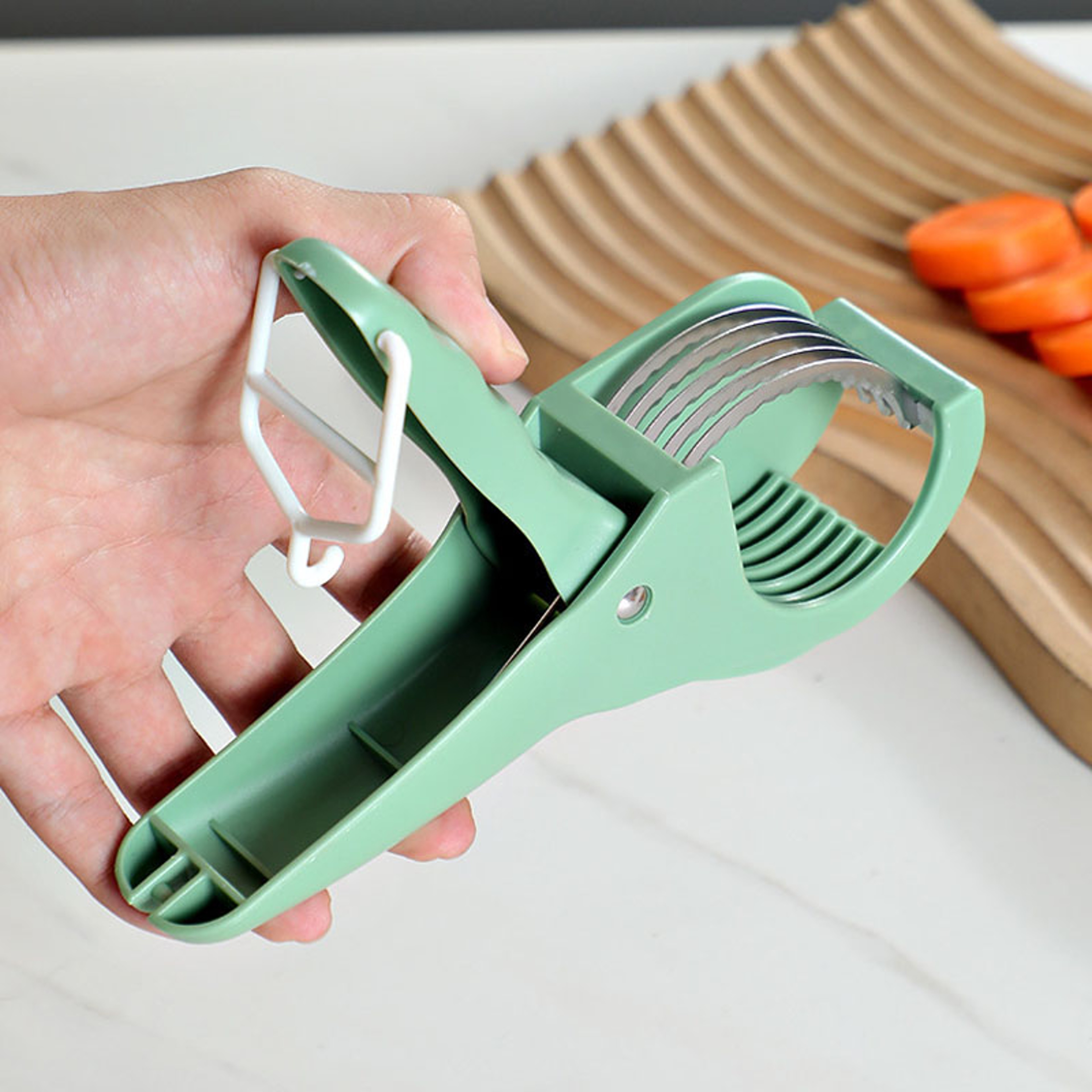 Multi Functional Stainless Steel Vegetable  Fruit Slicer Mandoline Vegetable Slicer For Salad Prep 2