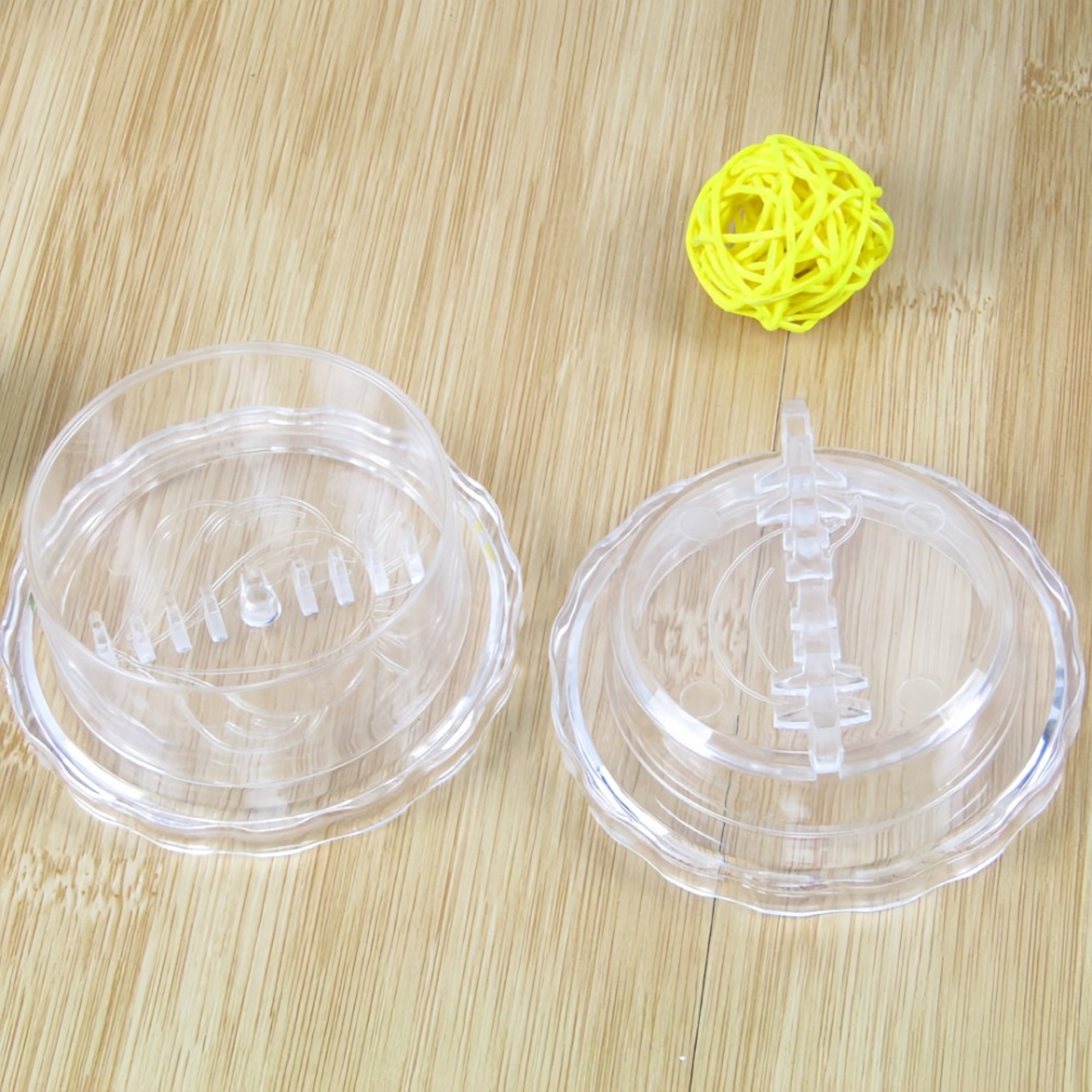 Multi Functional Garlic & Ginger Manual Grinder for Kitchen Use – view 4