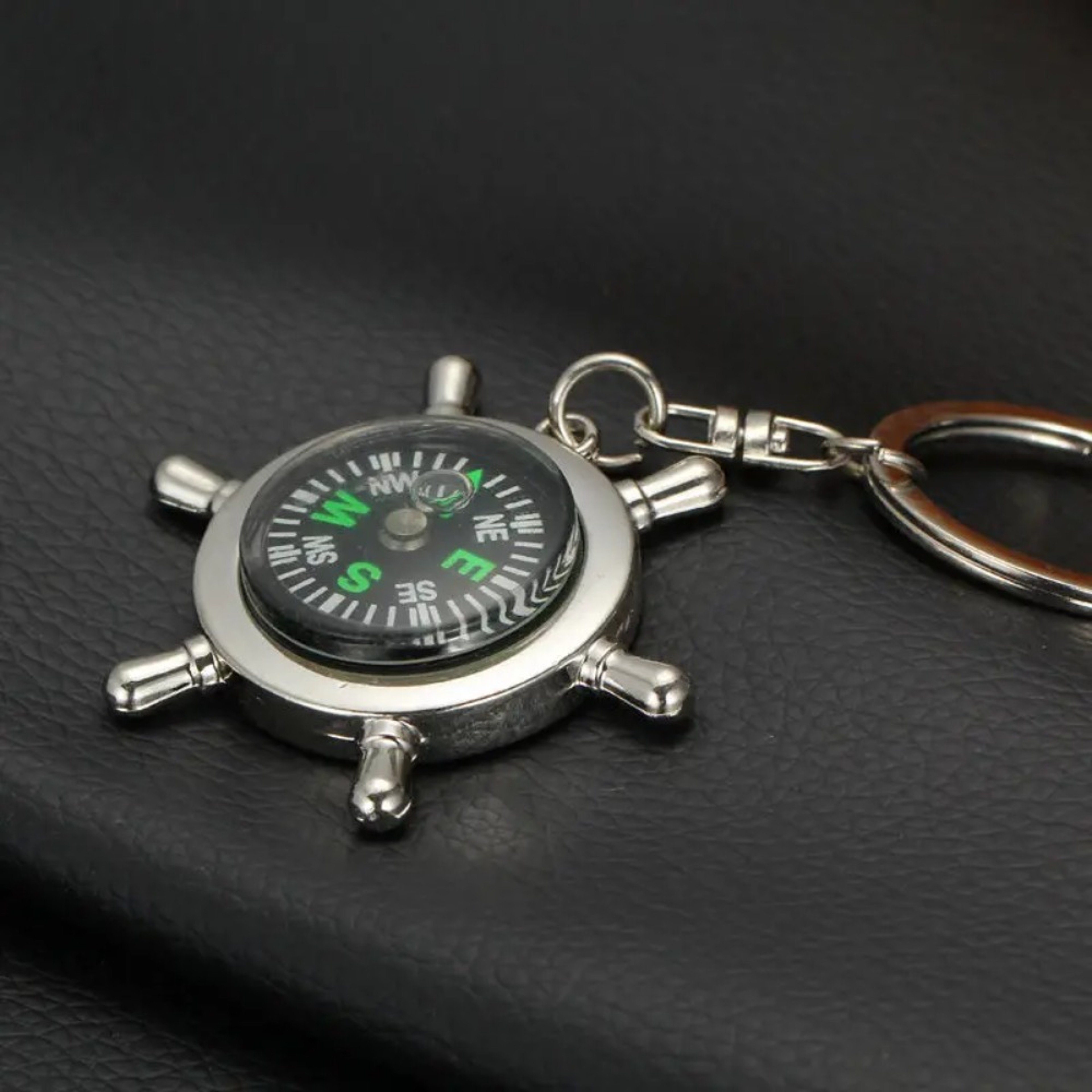 Compass Keychain Stylish Engraved Keyring for Men & Women – view 4
