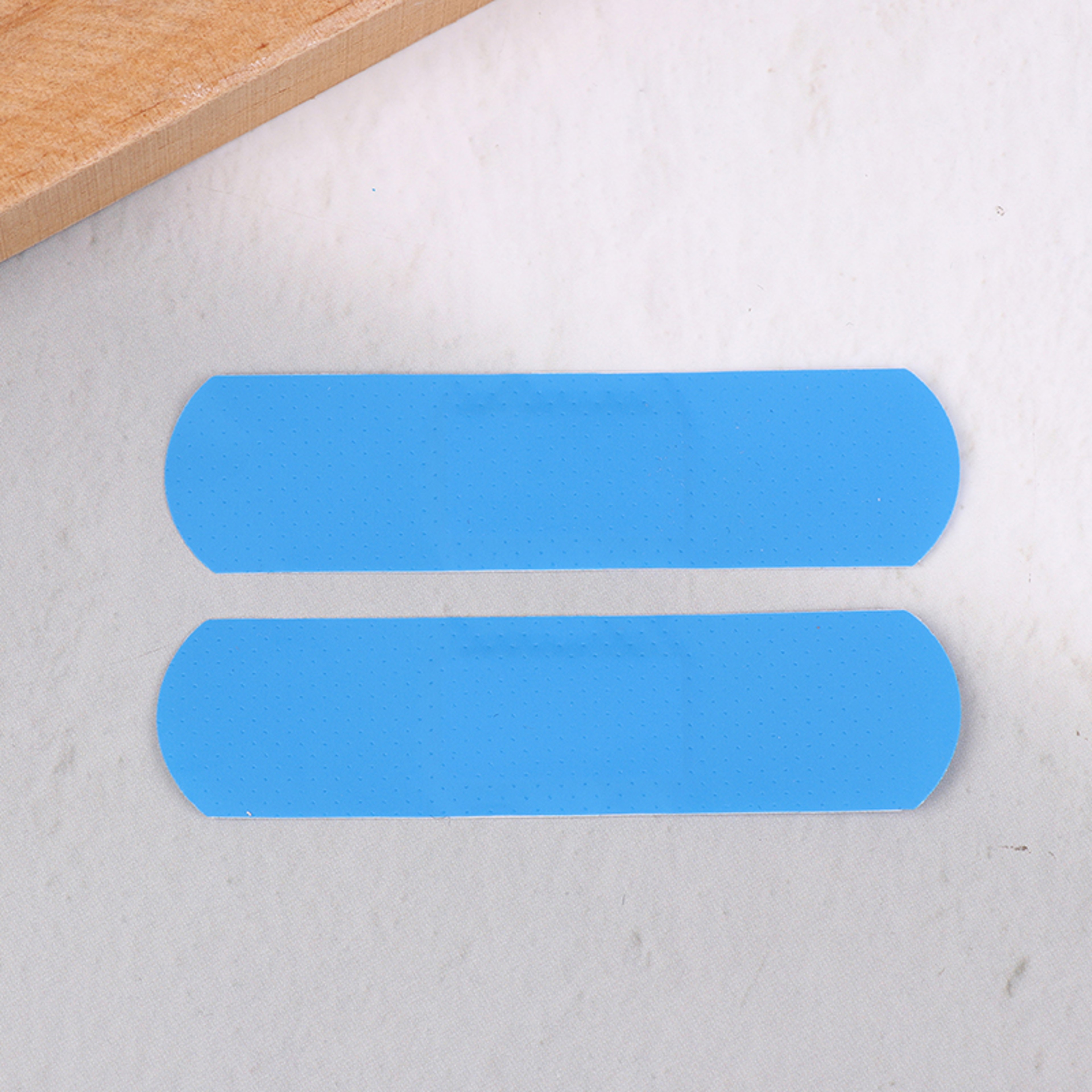 Blue Detectable Plasters Waterproof Adhesive Strips Food Service Blue Bandages – view 3