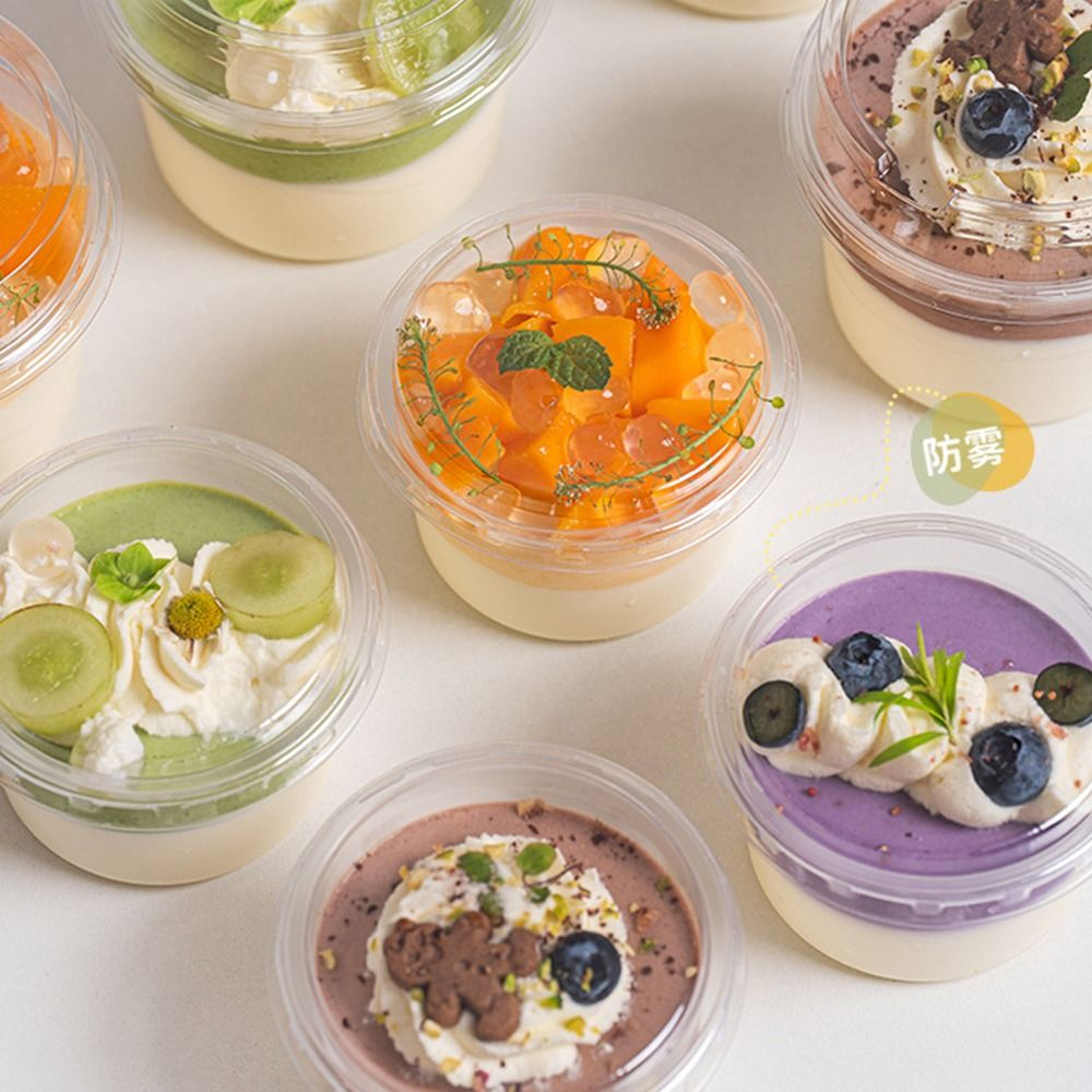 Clear Plastic Dessert Cups With Lids For Parties  Catering 4