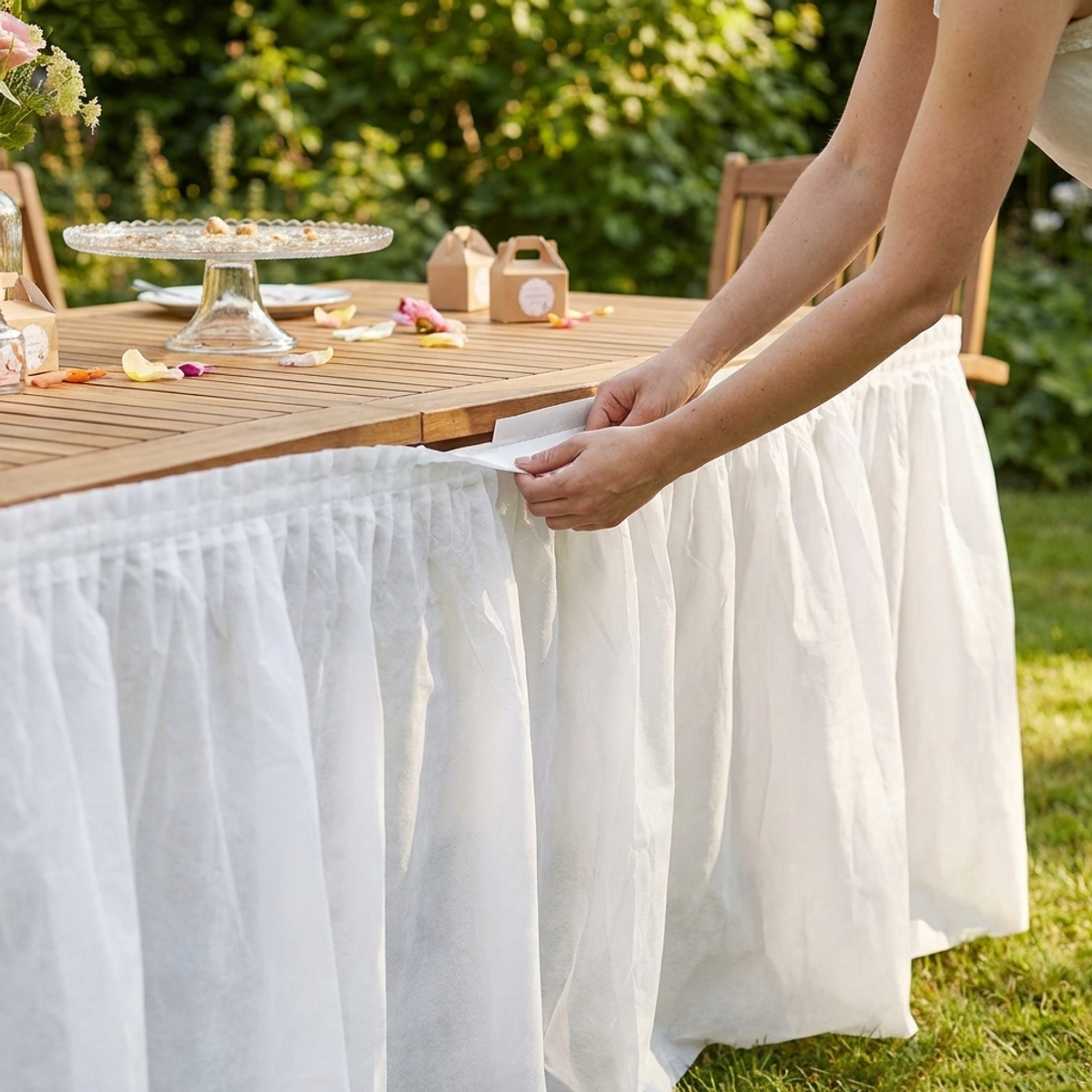Disposable Rectangular Tablecloth  Paper Table Cover With Long Party Table Skirt 4