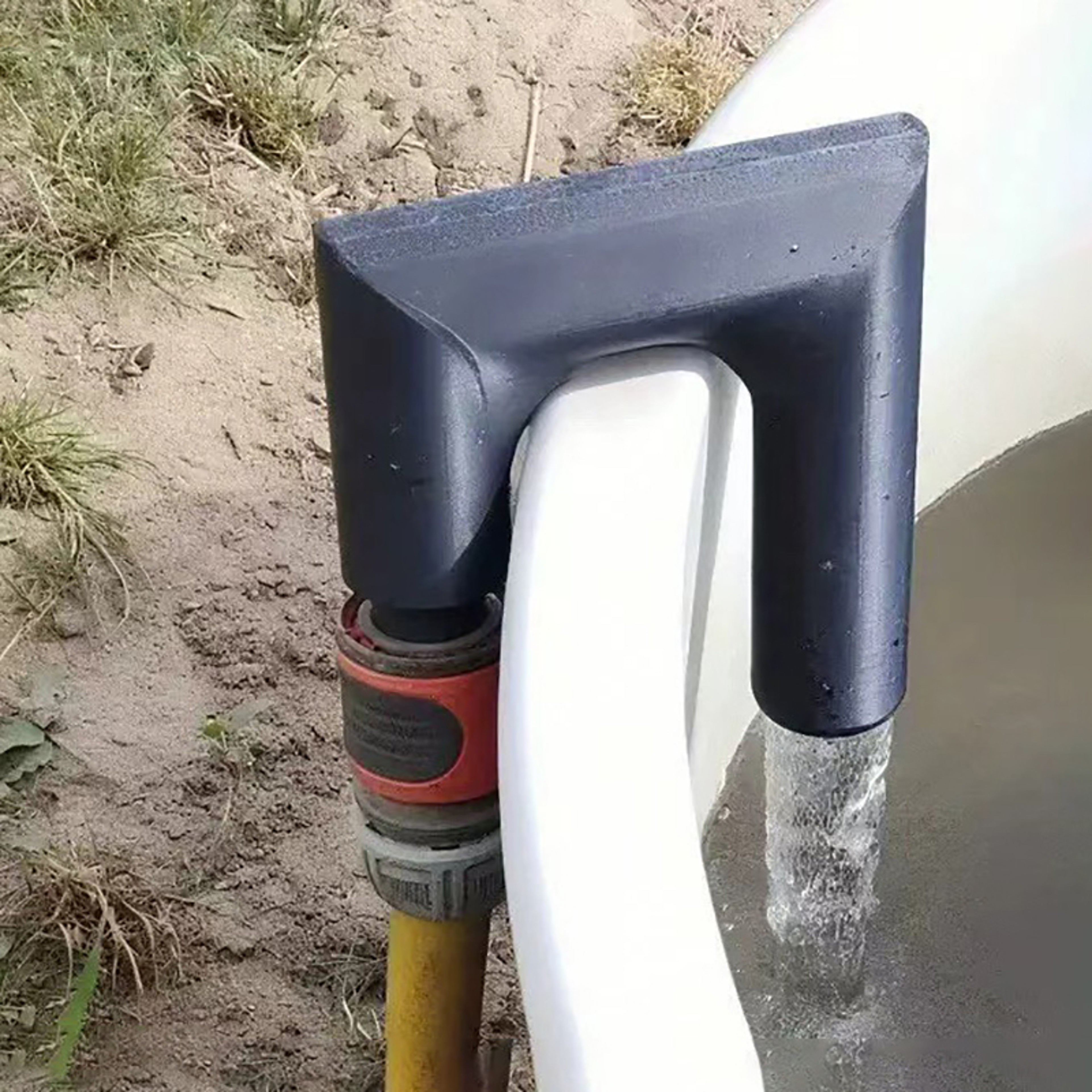 Hands Free Garden Hose Hook For Easy Water Tank Filling 5