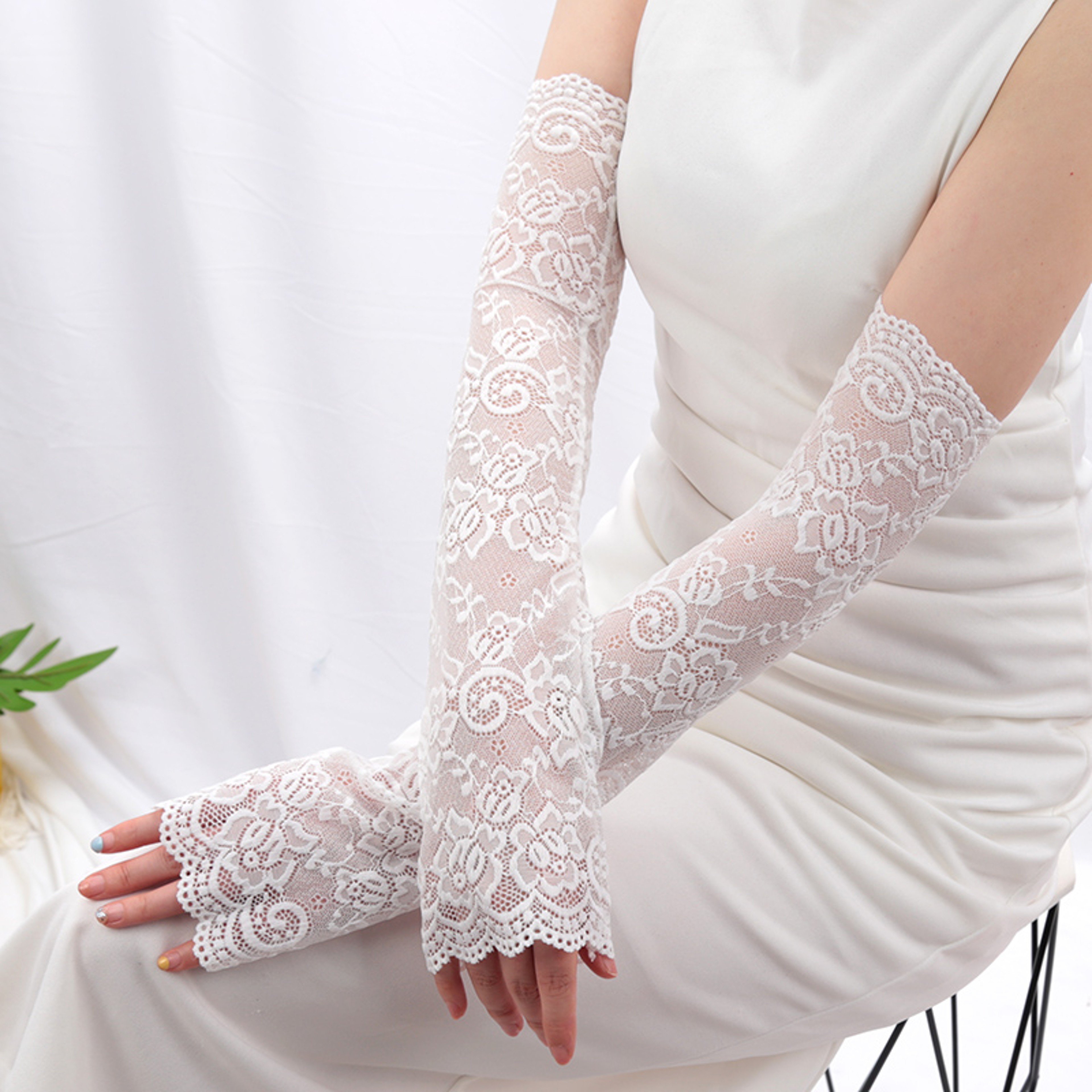 Women Lace Fishnet Fingerless Gloves Sun Arm Sleeves 1