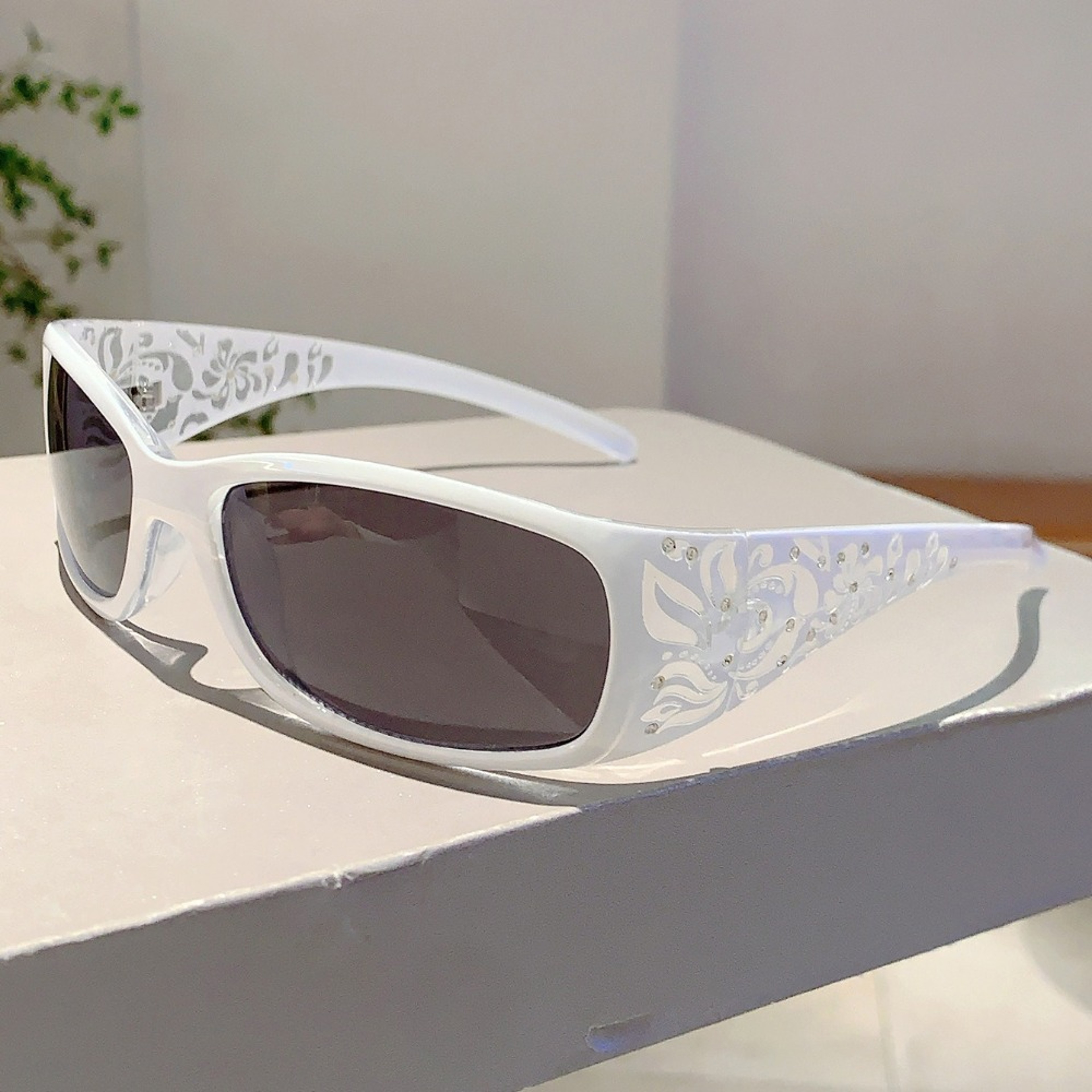Square Frame Retro Small Frame Sunglasses for Women Summer Beach Style – view 4