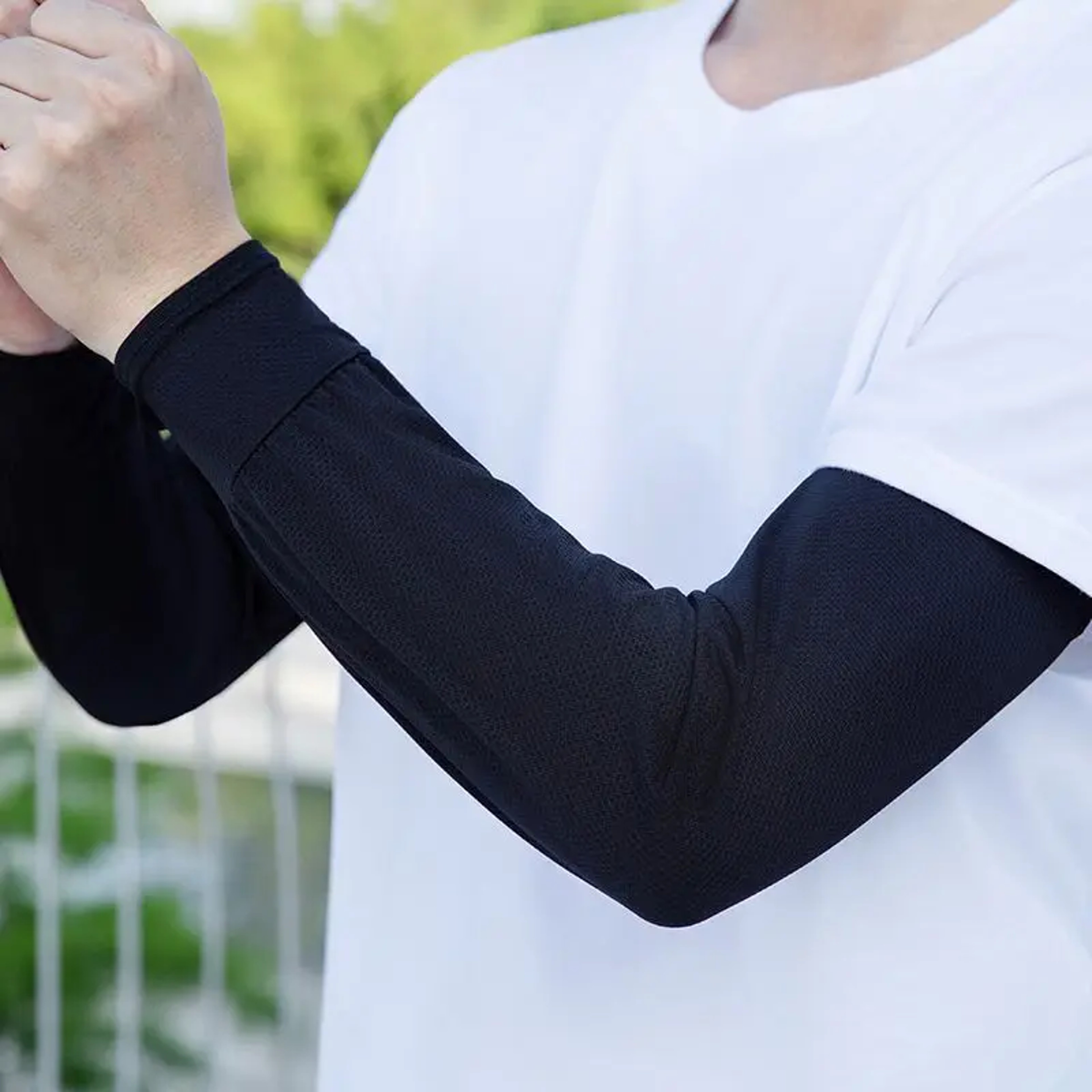 Ice Silk UV Protection Arm Sleeves For Men Cooling Sun Sleeves For Driving Running  Cycling 0