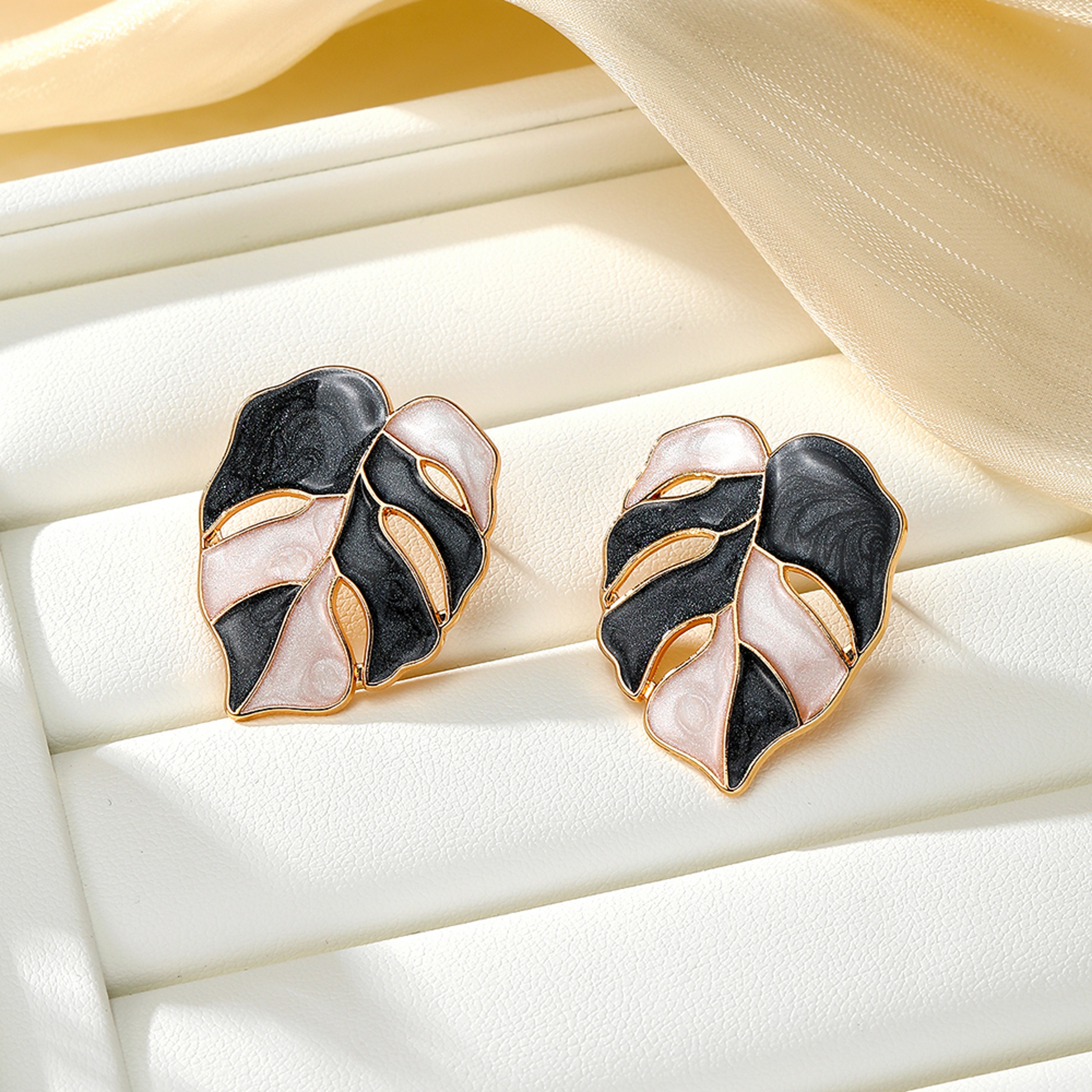 Colorful Leaf Drop Earrings for Women Leaf Earrings, Colorful Drop Earrings, Nature Inspired Jewelry – view 10