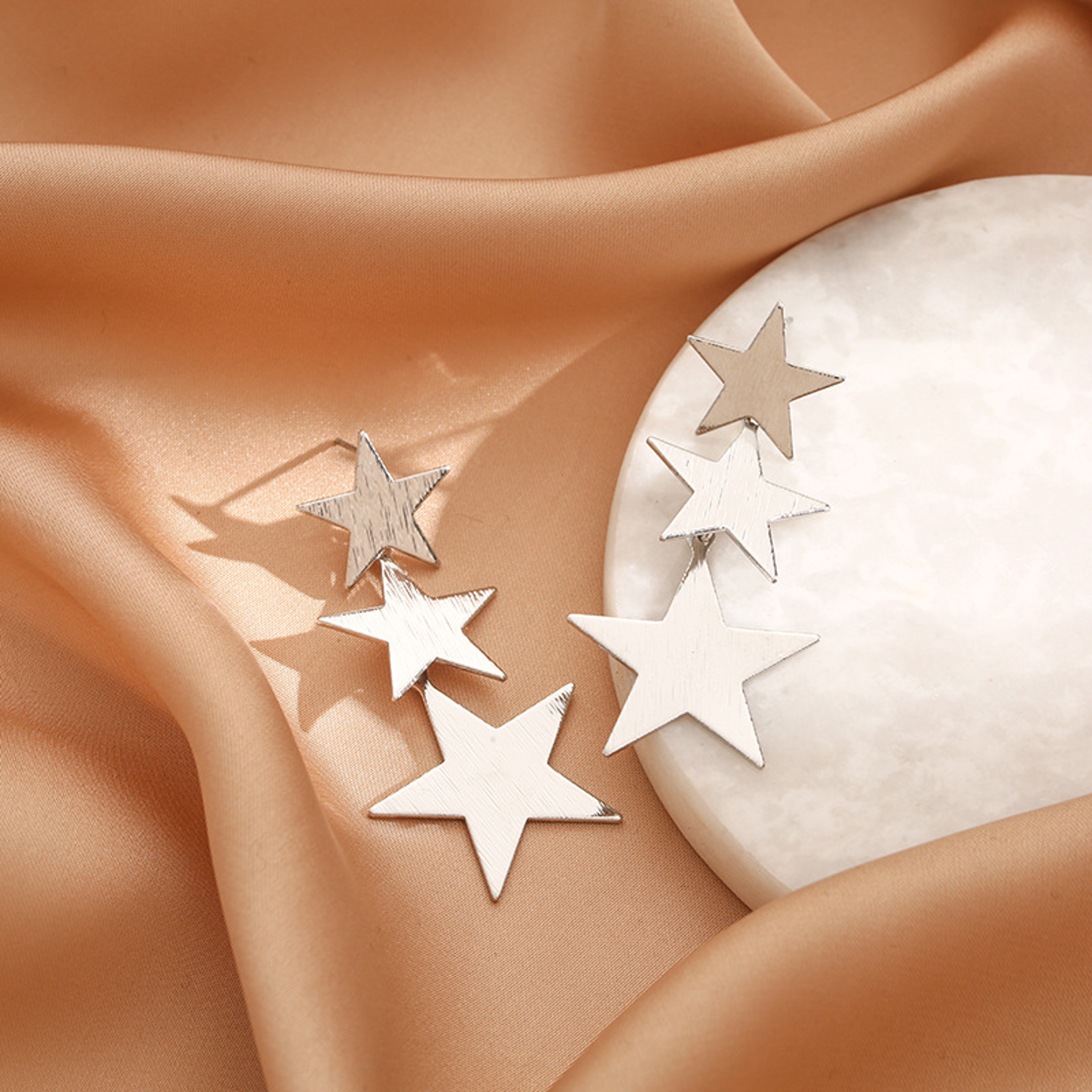 Vintage Star Dangle Earrings For Women Long Statement Drop Earrings In Gold Or Silver 5