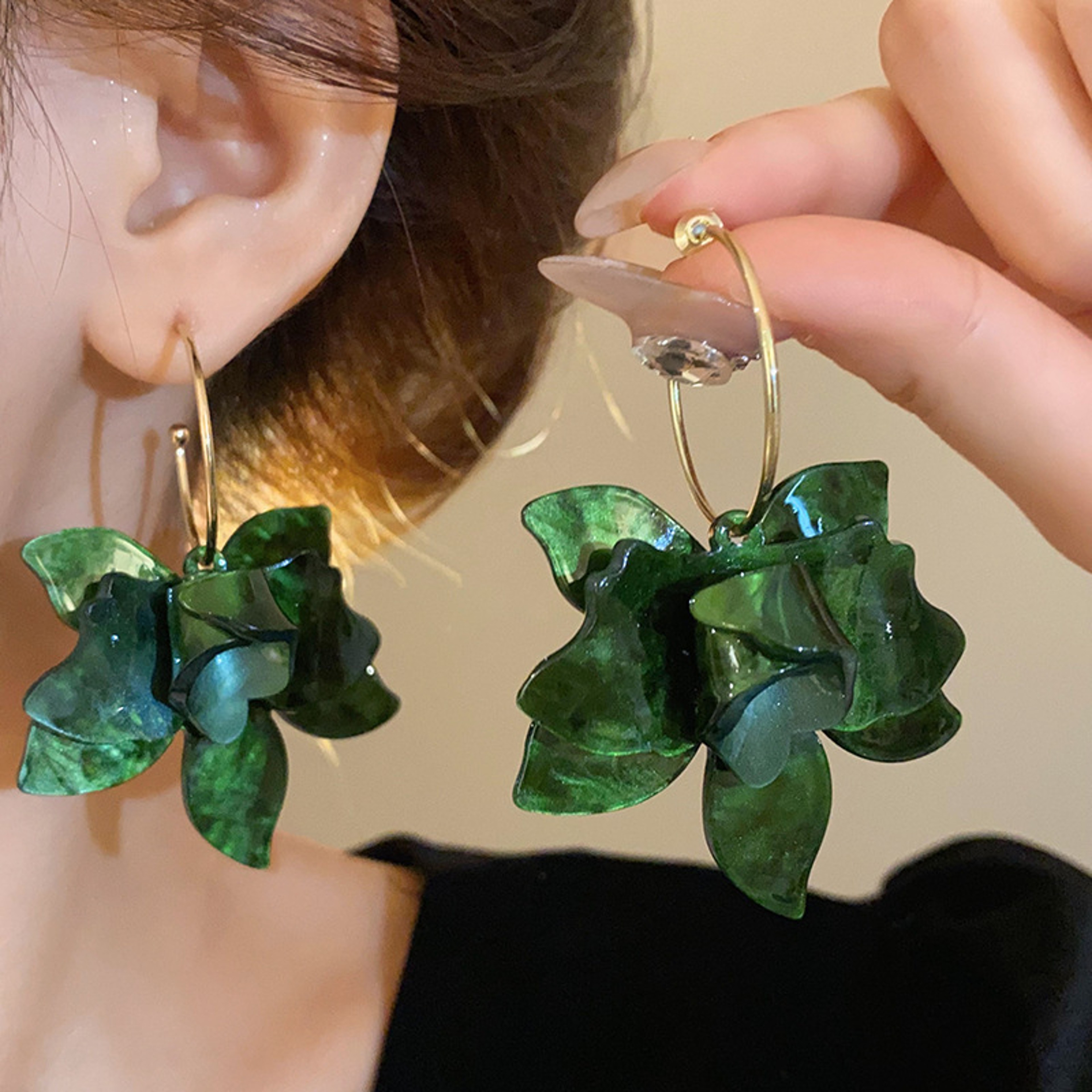 Vintage Flower Drop Earrings For Women White Acrylic Petal Wedding Statement Jewelry 7