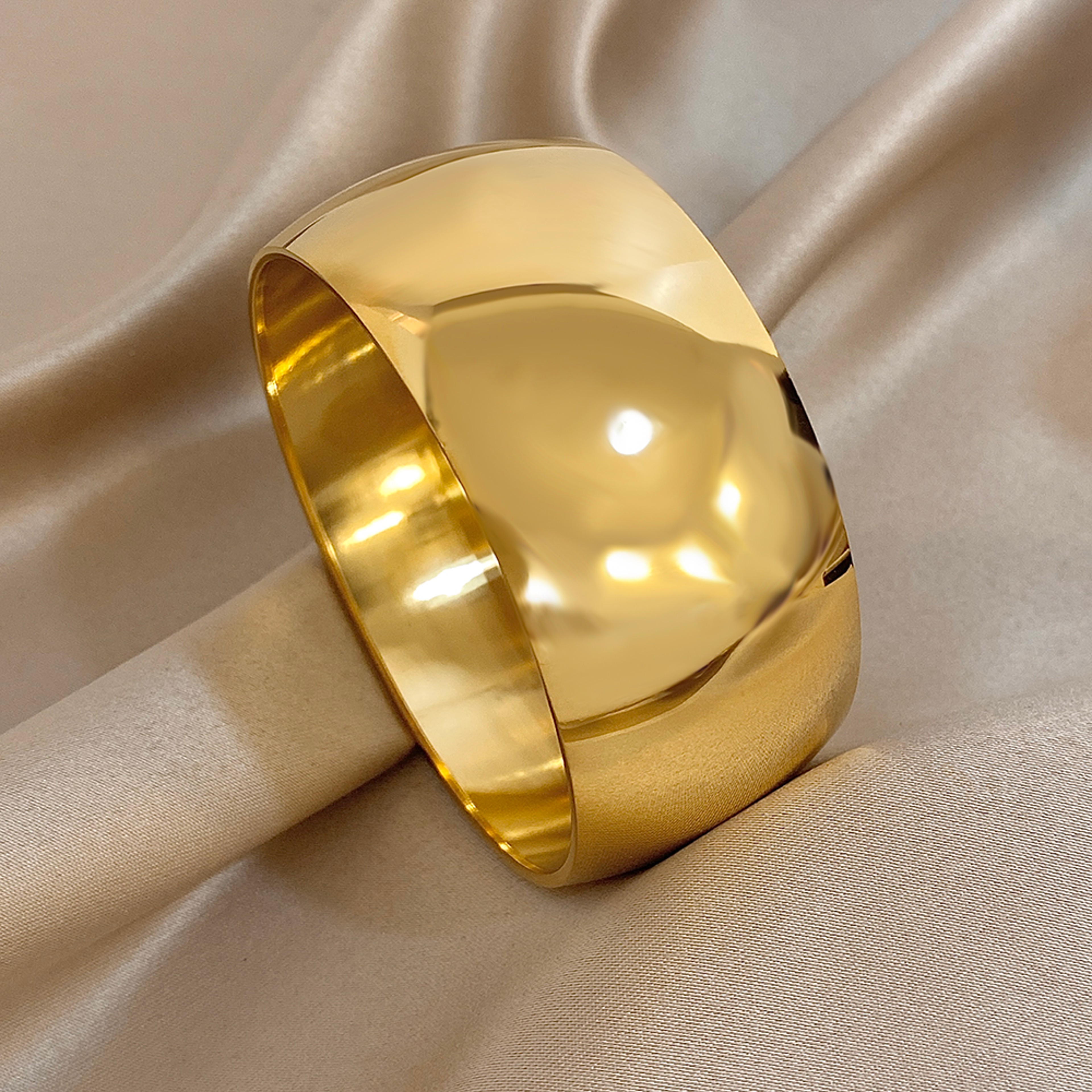 Luxury Gold Cuff Bracelet Waterproof Stainless Steel Chunky Bangle for Women & Men – view 9