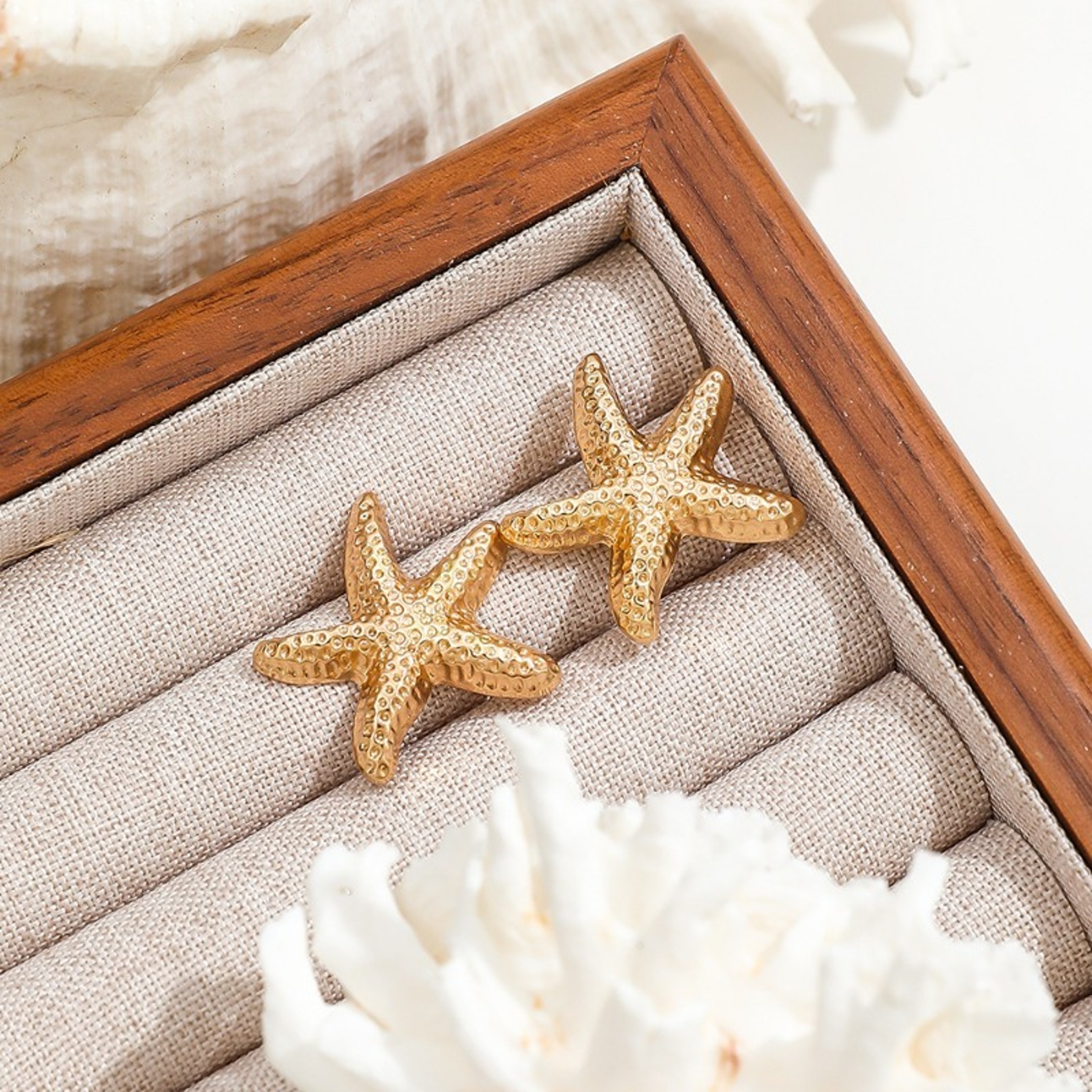 Coastal Charm Starfish Earrings for Women Beach Earrings Summer Ocean Jewelry – view 3