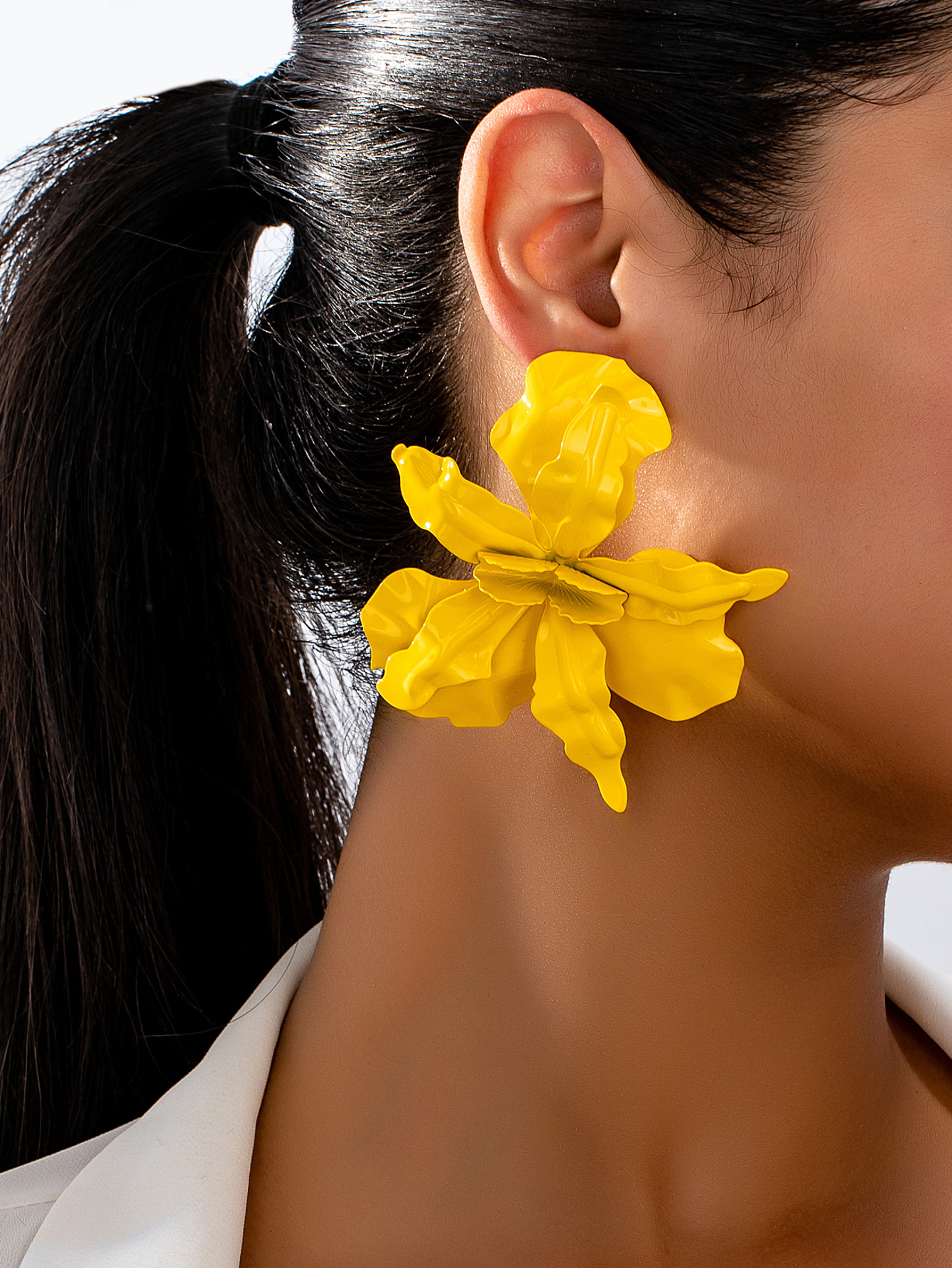 Sunshine Bloom Flower Stud Earrings Oversize Flower Earrings for Women – view 7