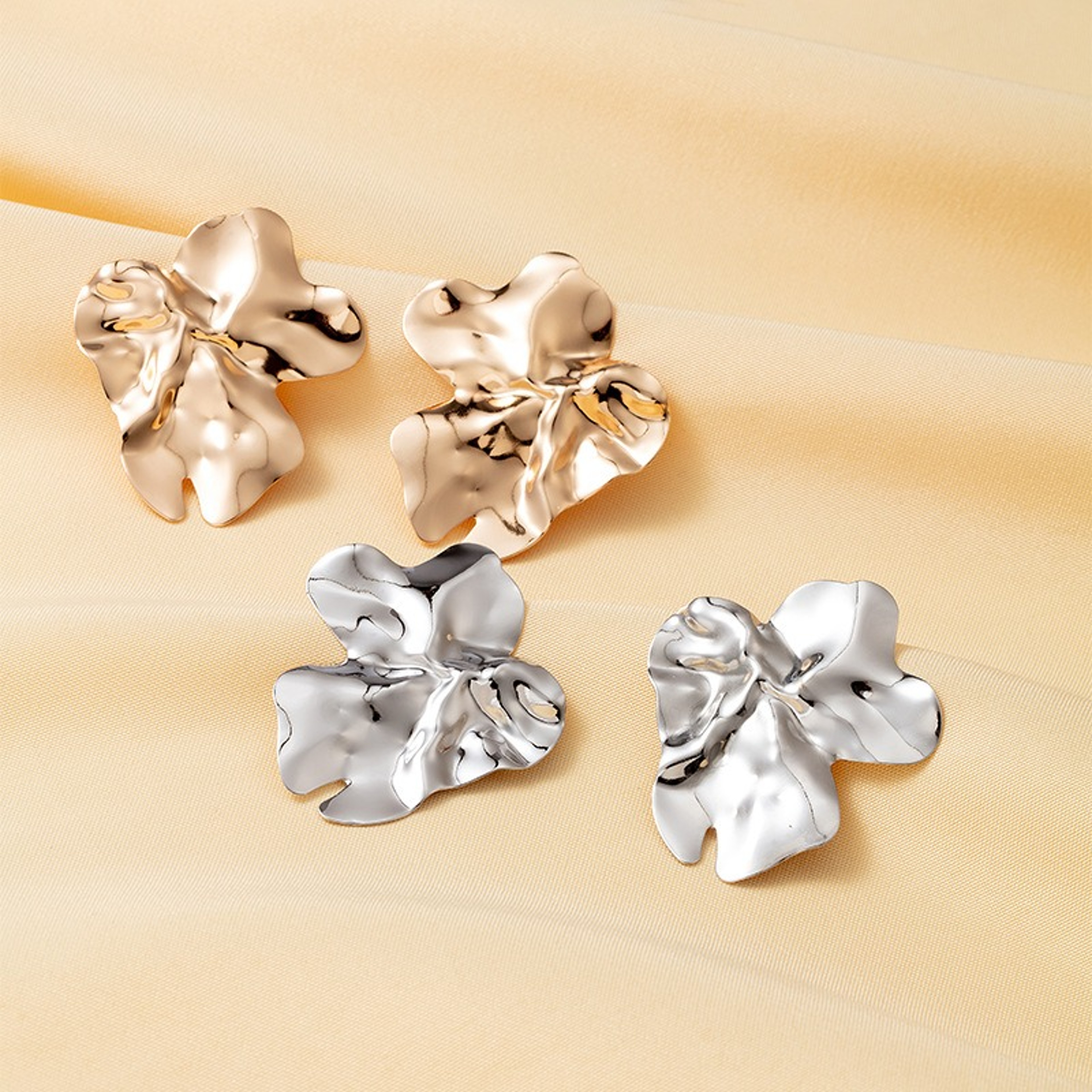 Vintage Statement Earrings for Women Gold Pleated Geometric Earrings Studs – view 4