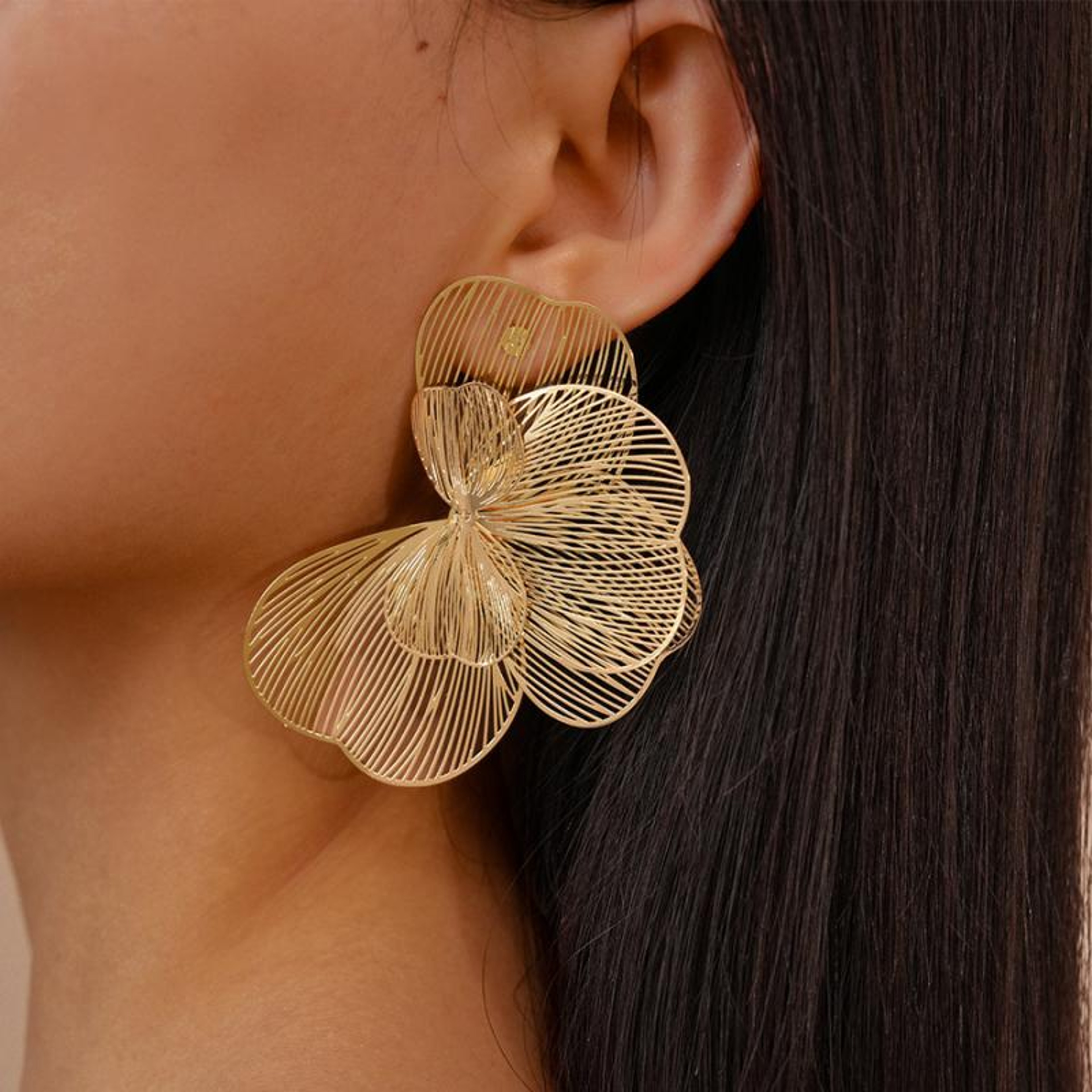 Elegant Flower Stud Earrings for Women Multi Layer Gold Floral Earrings – view 3