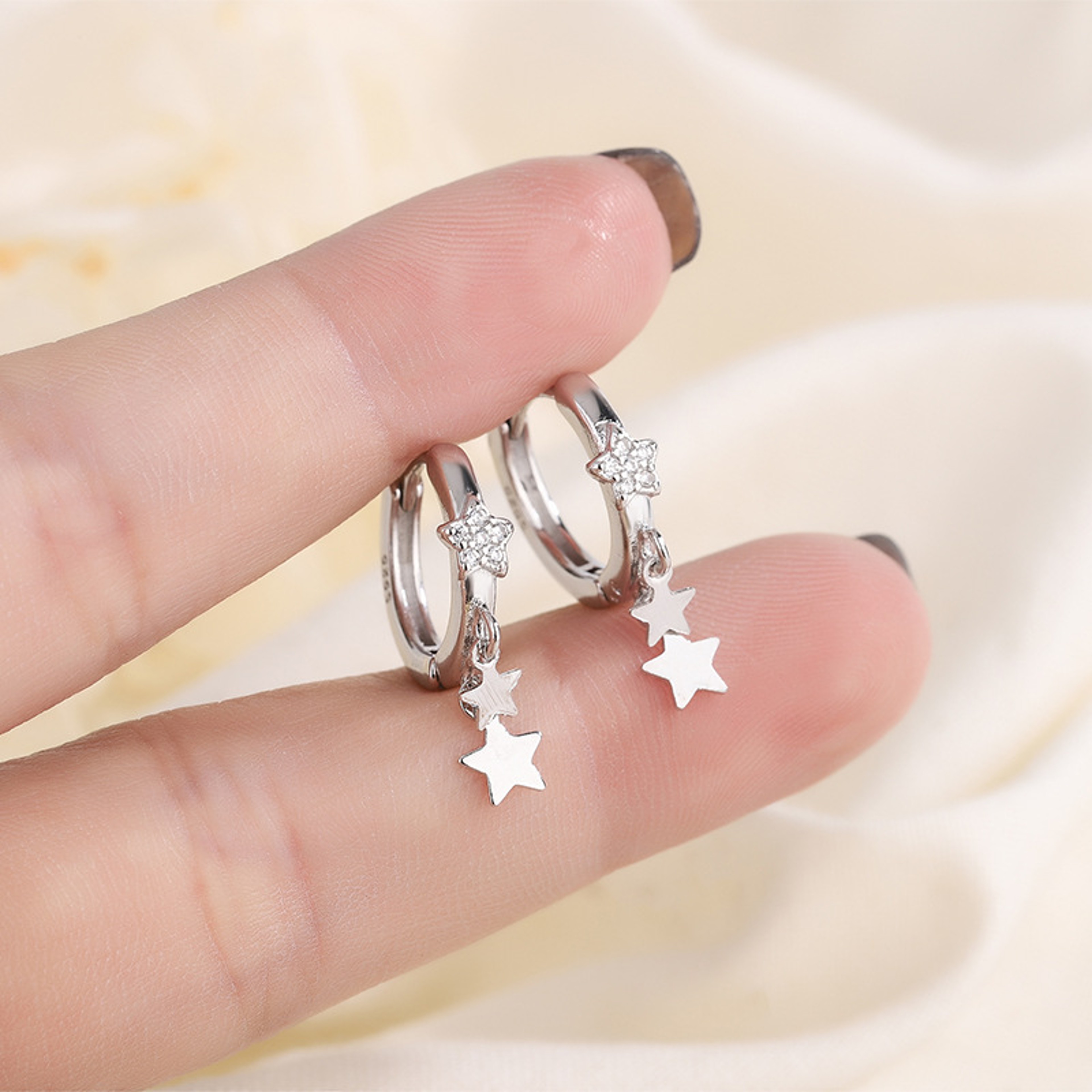 Sparkling Star Hoop Earrings With Rhinestone Tassel Geometric Design For Women 7