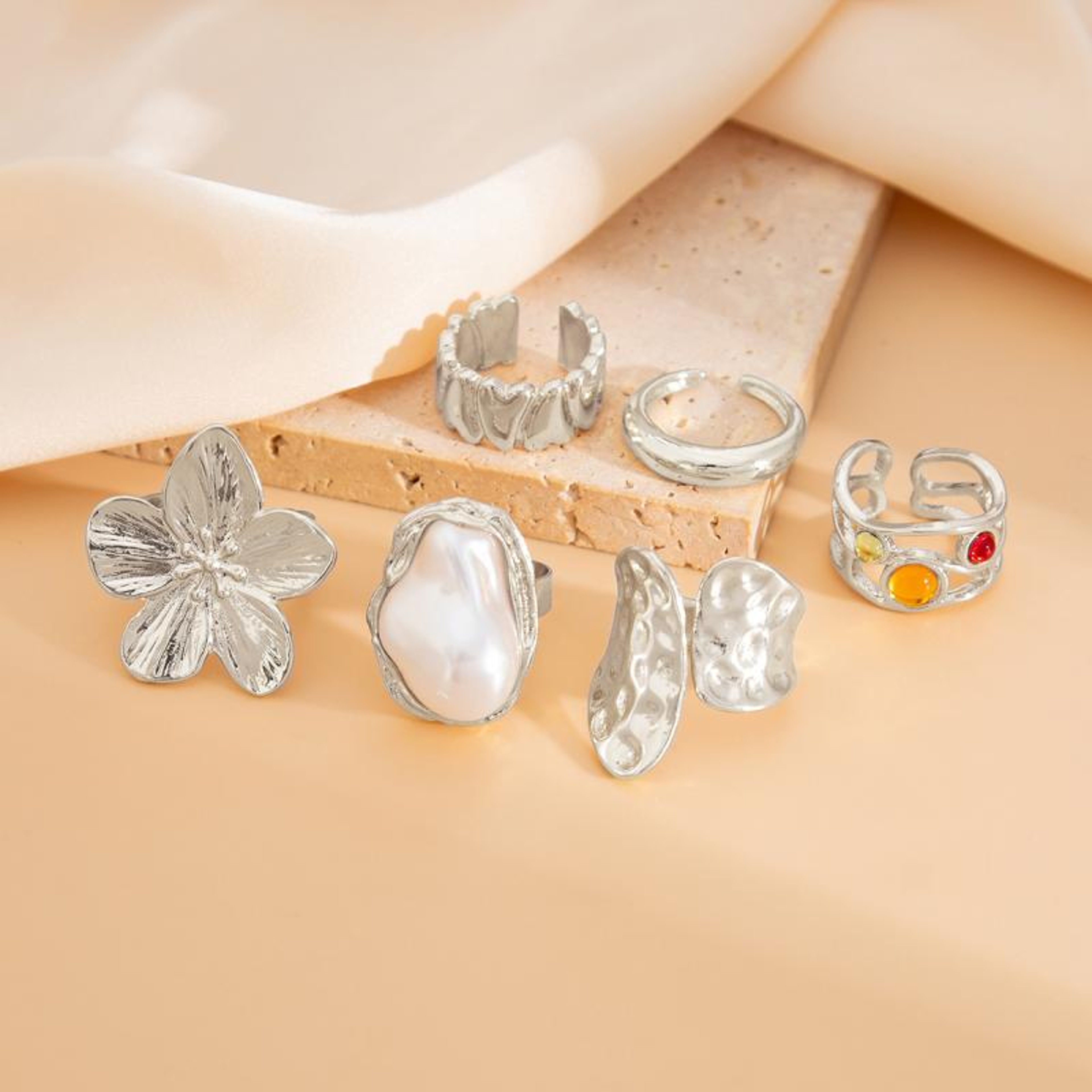 Elegant Flower Ring Gold Crystal Pearl Ring Adjustable Open Ring for Women – view 5