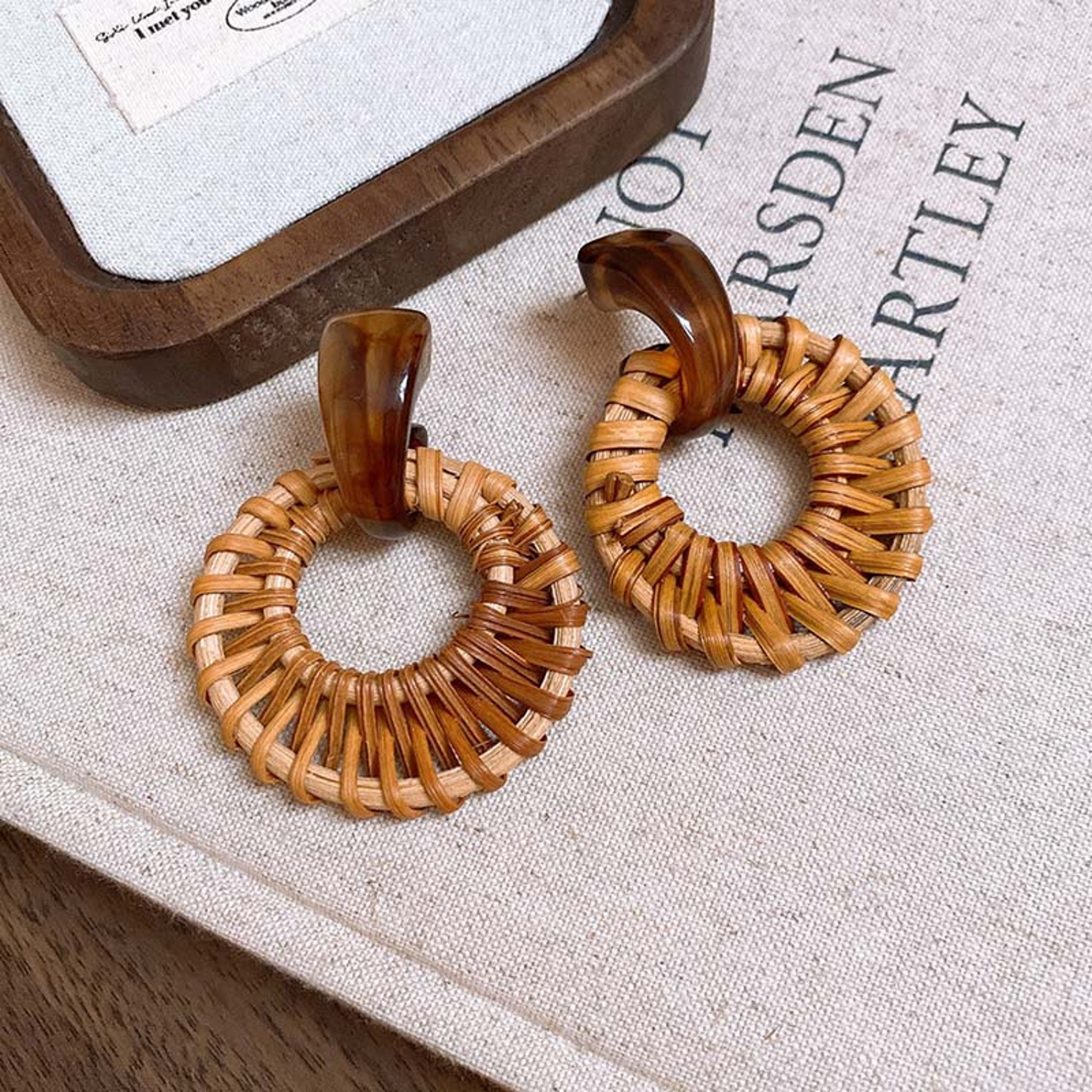 Vintage Rattan Earrings Boho Woven Hoop Statement Earrings For Women 5